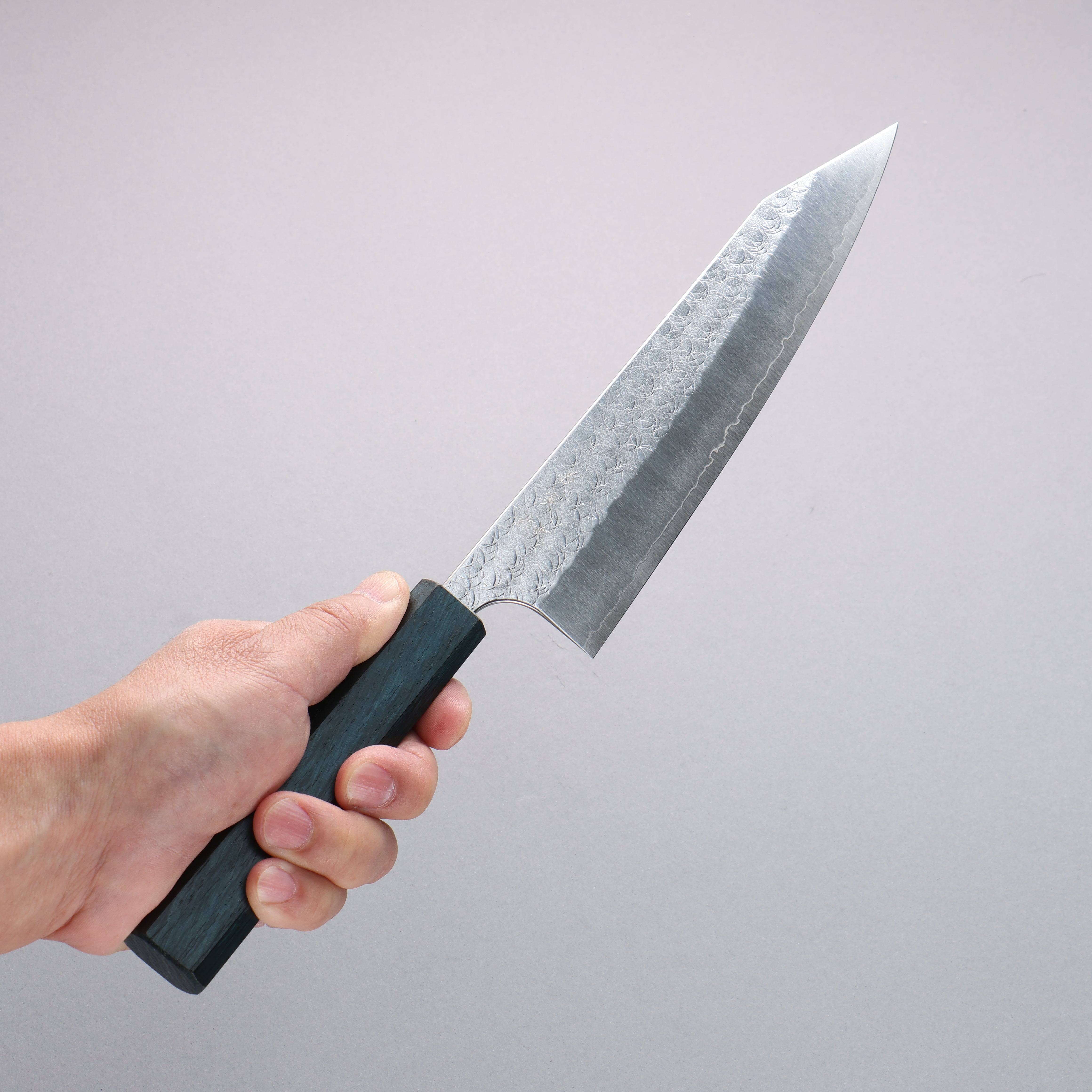 Yoshimi Kato Minamo SG2 Hammered Kiritsuke Gyuto  210mm Oak (Indigo Dyed) Handle - Seisuke Knife