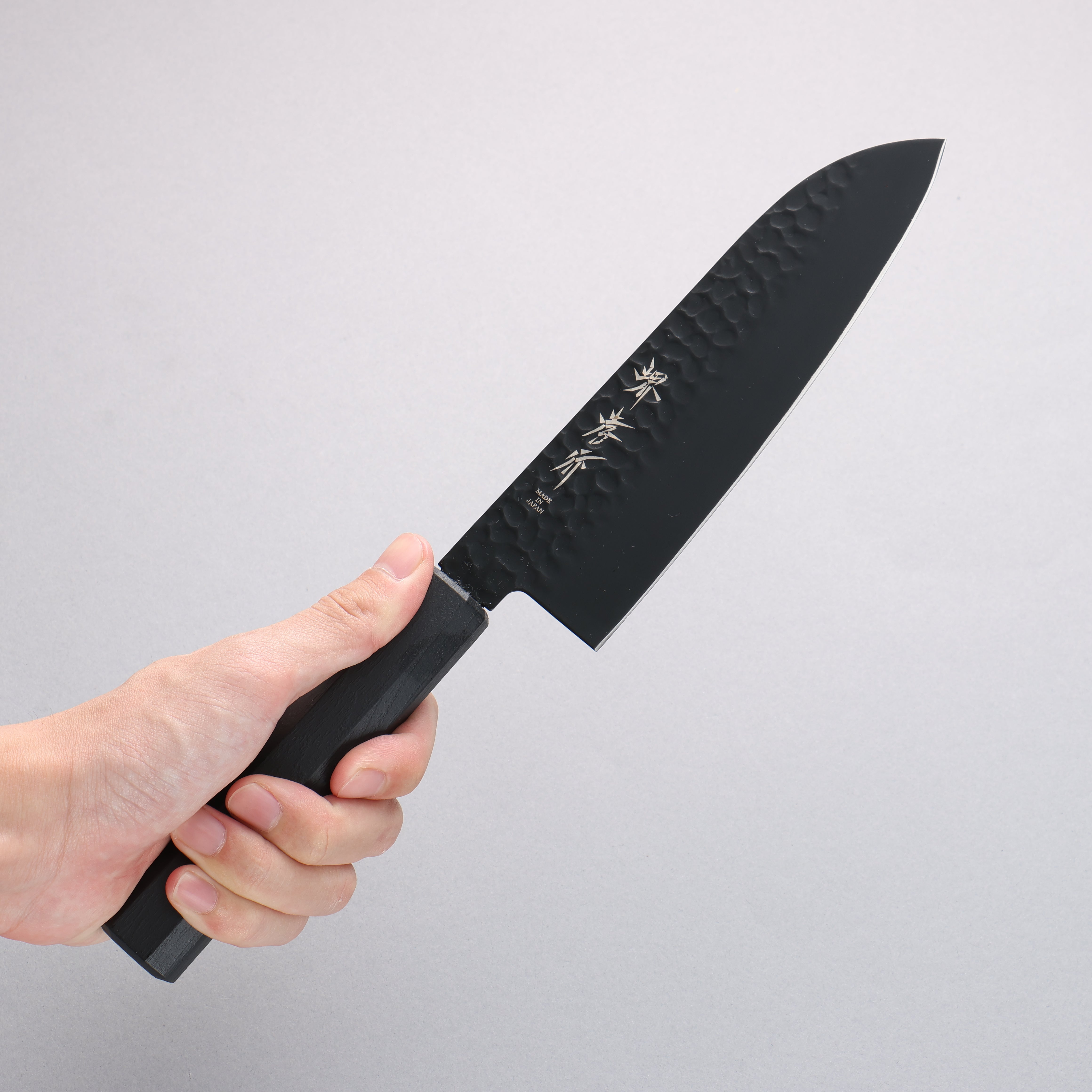 Sakai Takayuki Kurokage VG10 Hammered Teflon Coating Santoku 170mm Black Lacquered Handle - Seisuke Knife