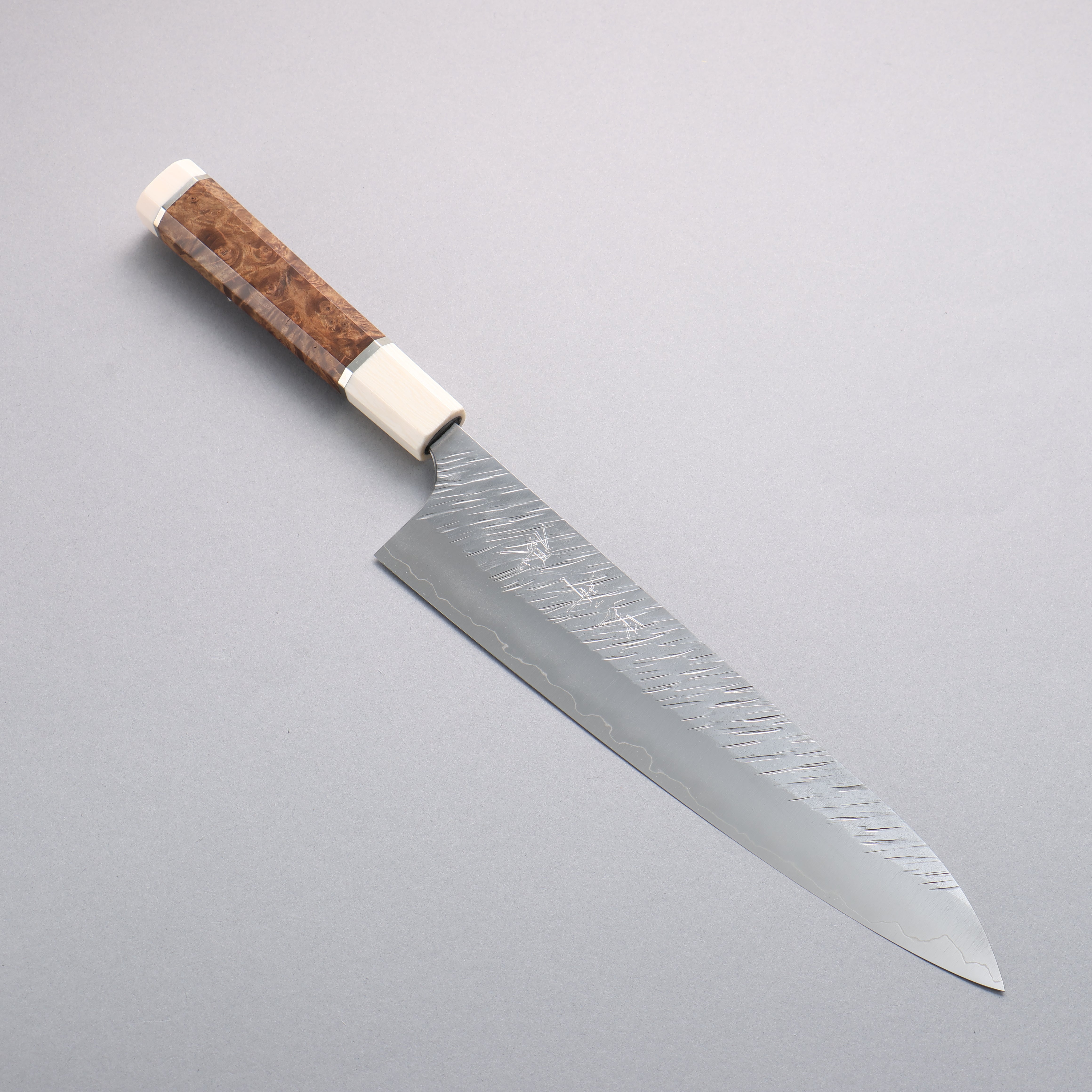Yu Kurosaki Fujin SG2 Hammered Gyuto 240mm Chinese Quince (White Ferrule and End Cap) Handle - Seisuke Knife