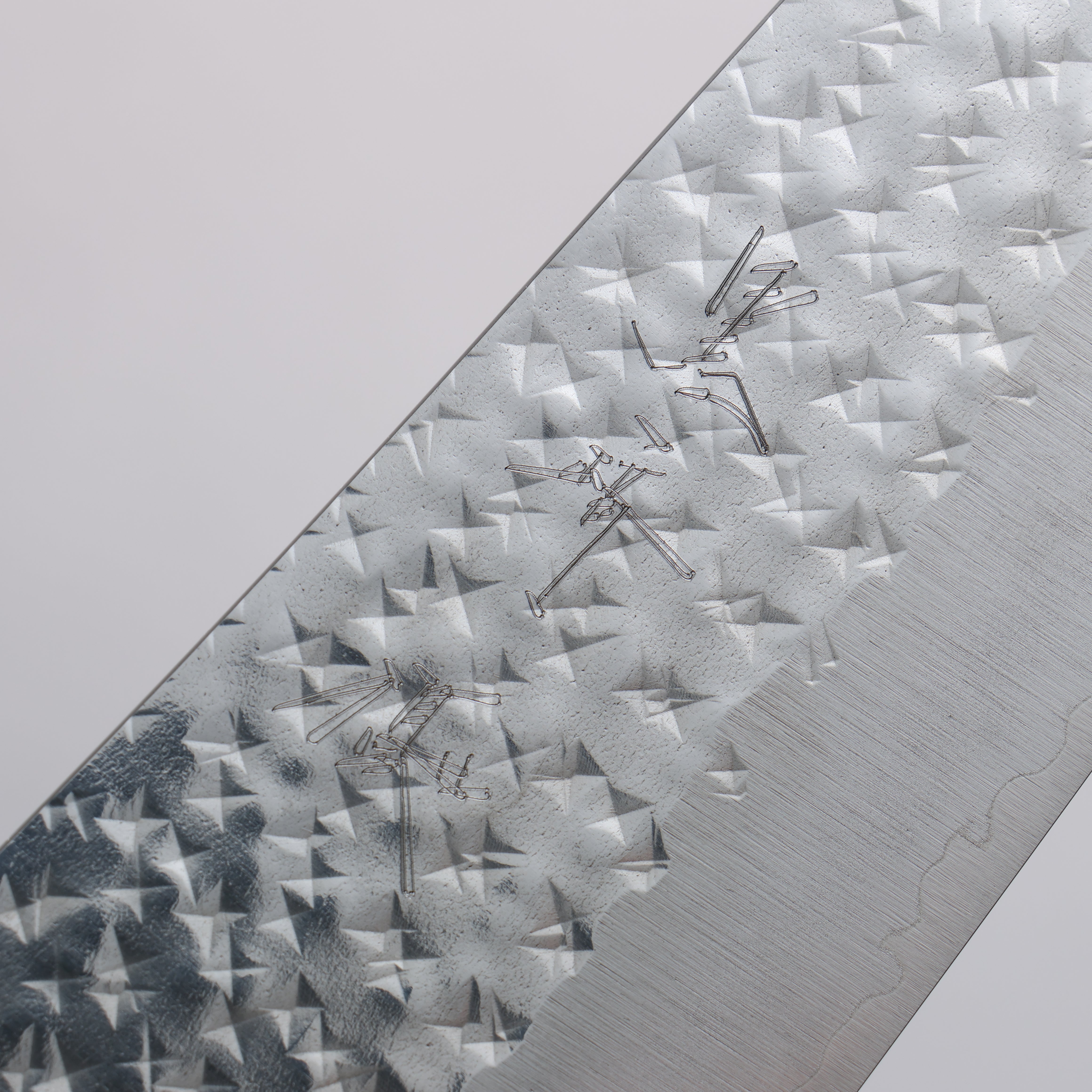 Yu Kurosaki Senko Ei SG2 Hammered Gyuto 210mm Rosewood (ferrule: Green Pakka wood) Handle - Seisuke Knife