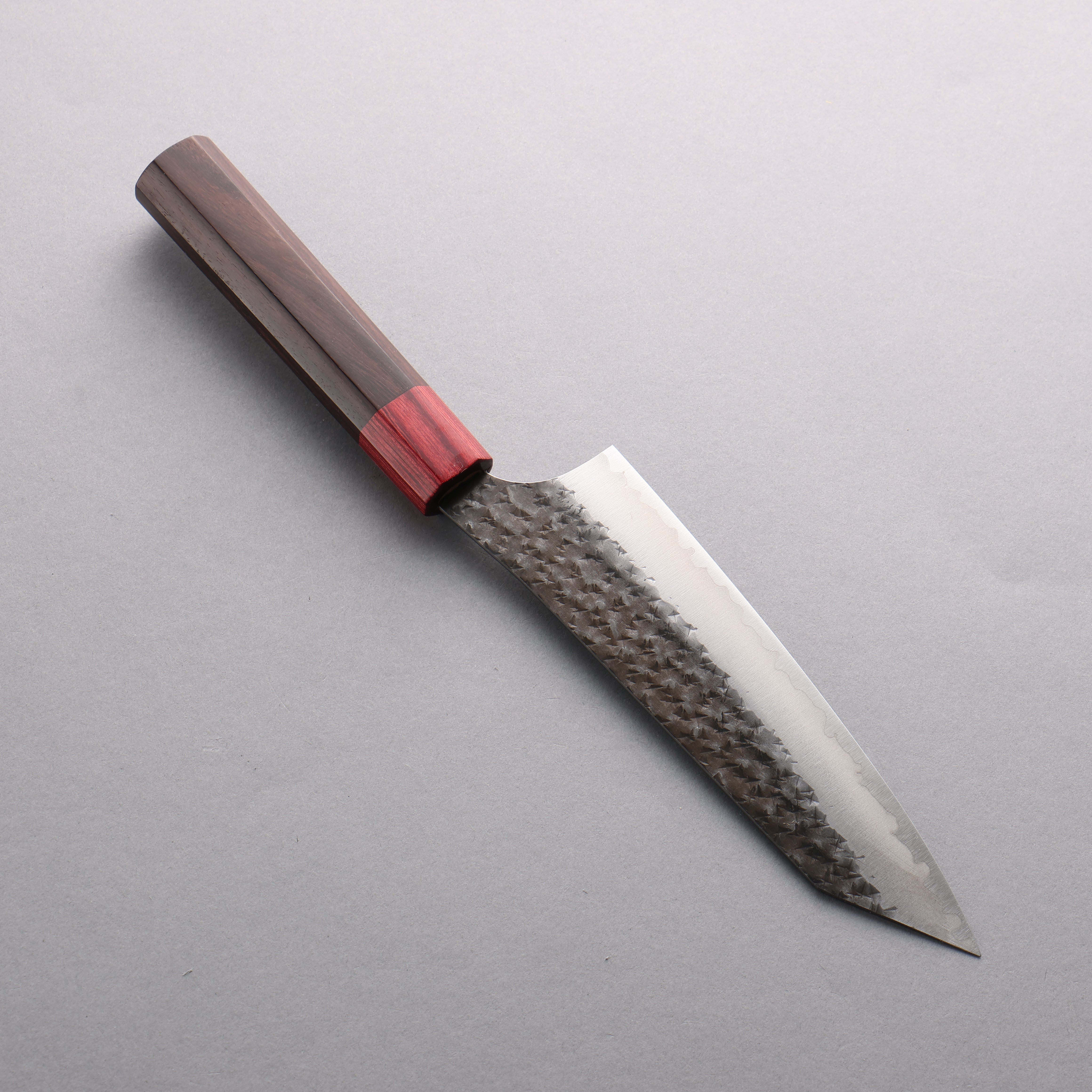 Yu Kurosaki Senko Ei Blue Super Hammered Kurouchi Bunka 170mm Shitan & Red Pakkawood Handle - Seisuke Knife