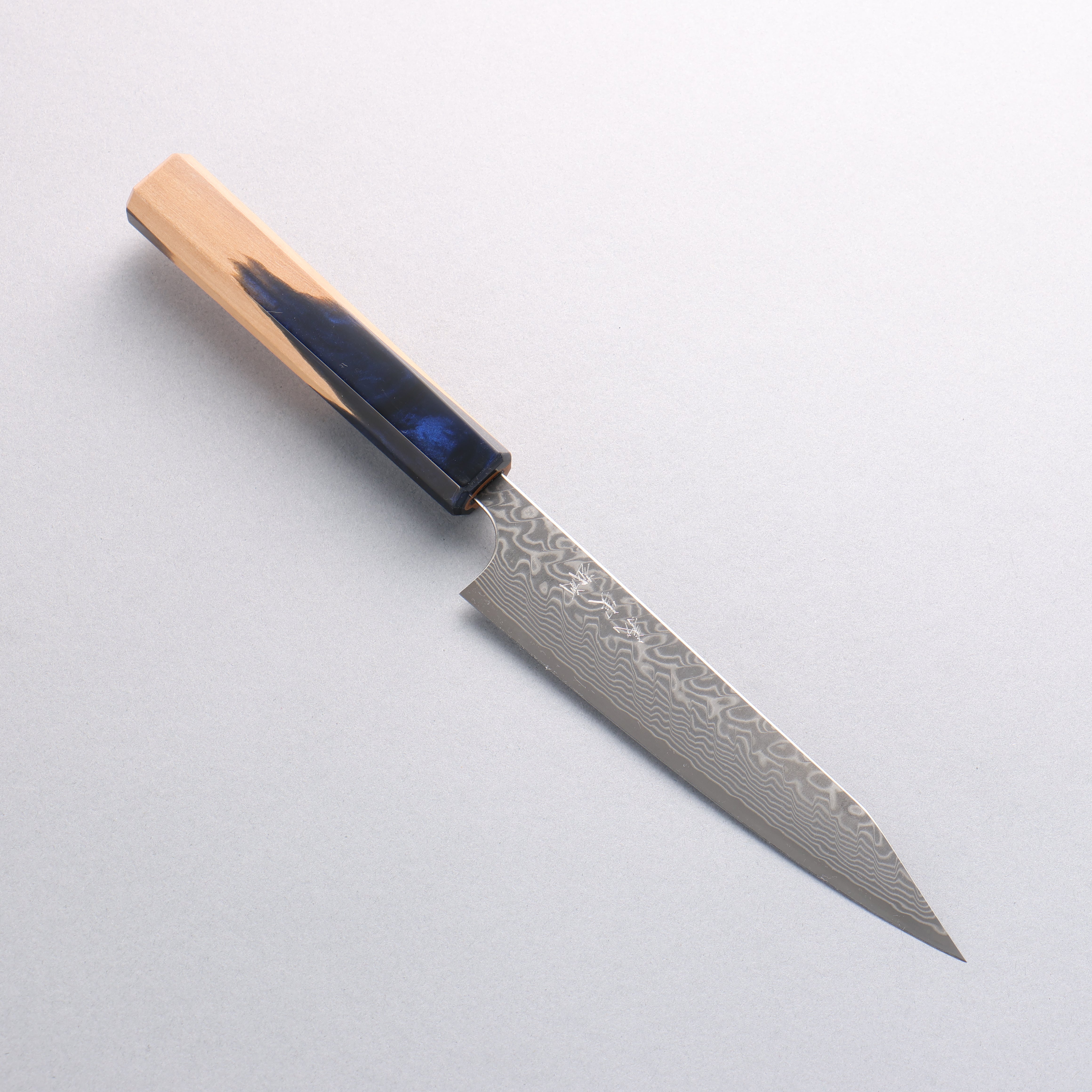 Yoshimi Kato SG2 Black Damascus Kiritsuke Petty-Utility 150mm Olive Wood & Blue Resin Handle - Seisuke Knife