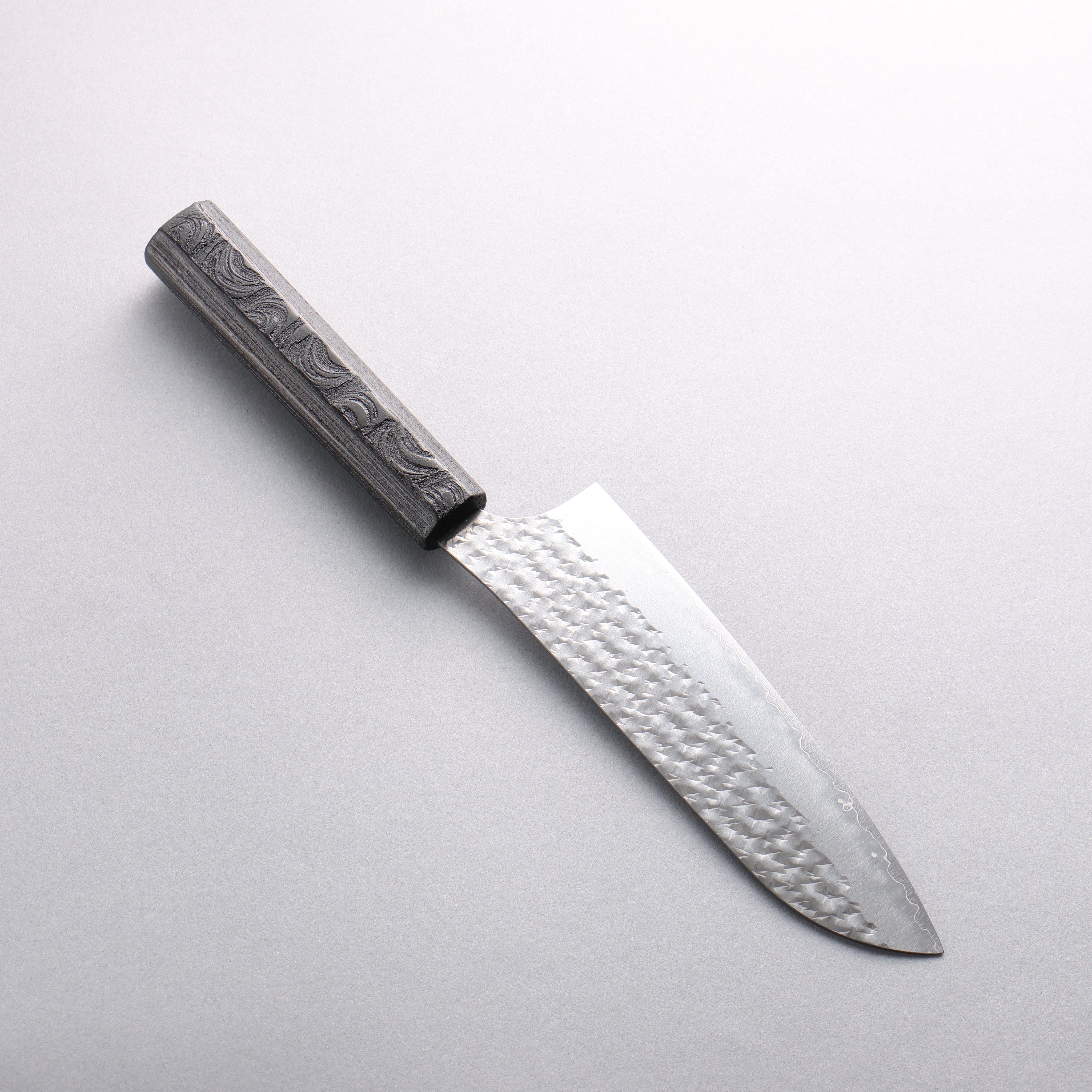 Yu Kurosaki Senko Ryu SG2 Hammered Santoku 170mm Lacquered Black Flow Pattern Handle - Seisuke Knife