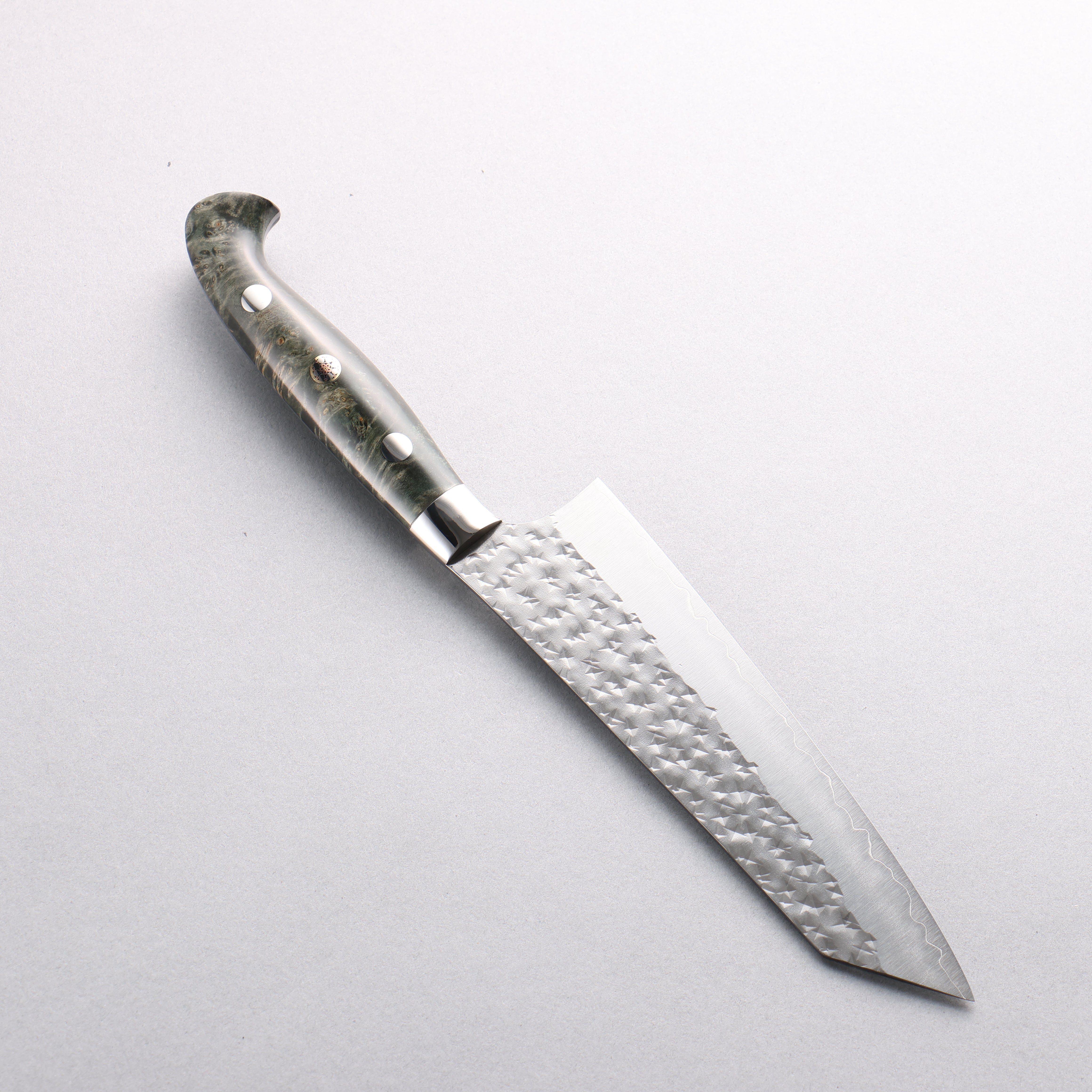 Yu Kurosaki Senko Ryu SG2 Hammered Small Santoku 150mm Gray Stablilized Wood Handle - Seisuke Knife
