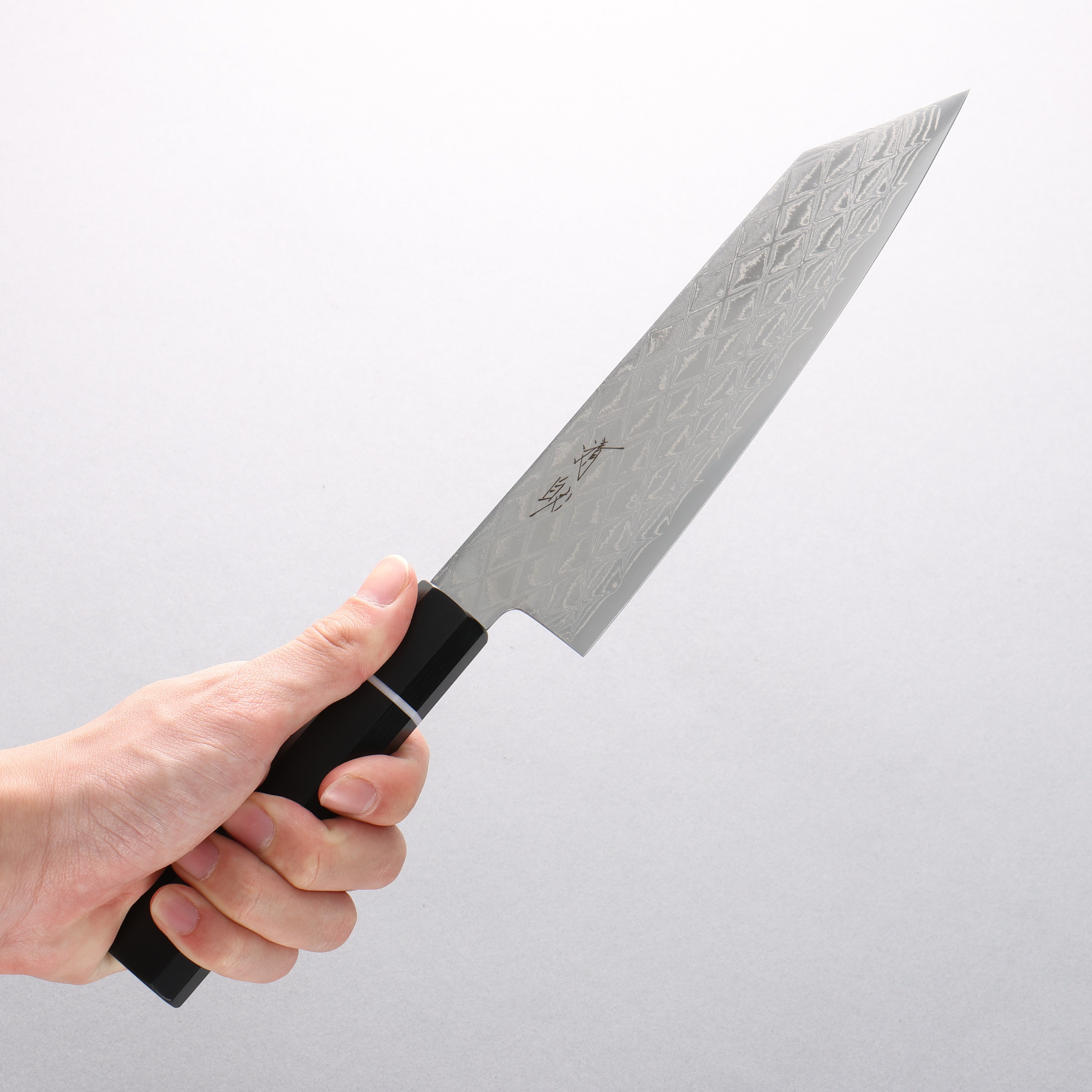 Seisuke AUS10 Mirror Crossed Kiritsuke Santoku 180mm Black Pakkawood Handle - Seisuke Knife