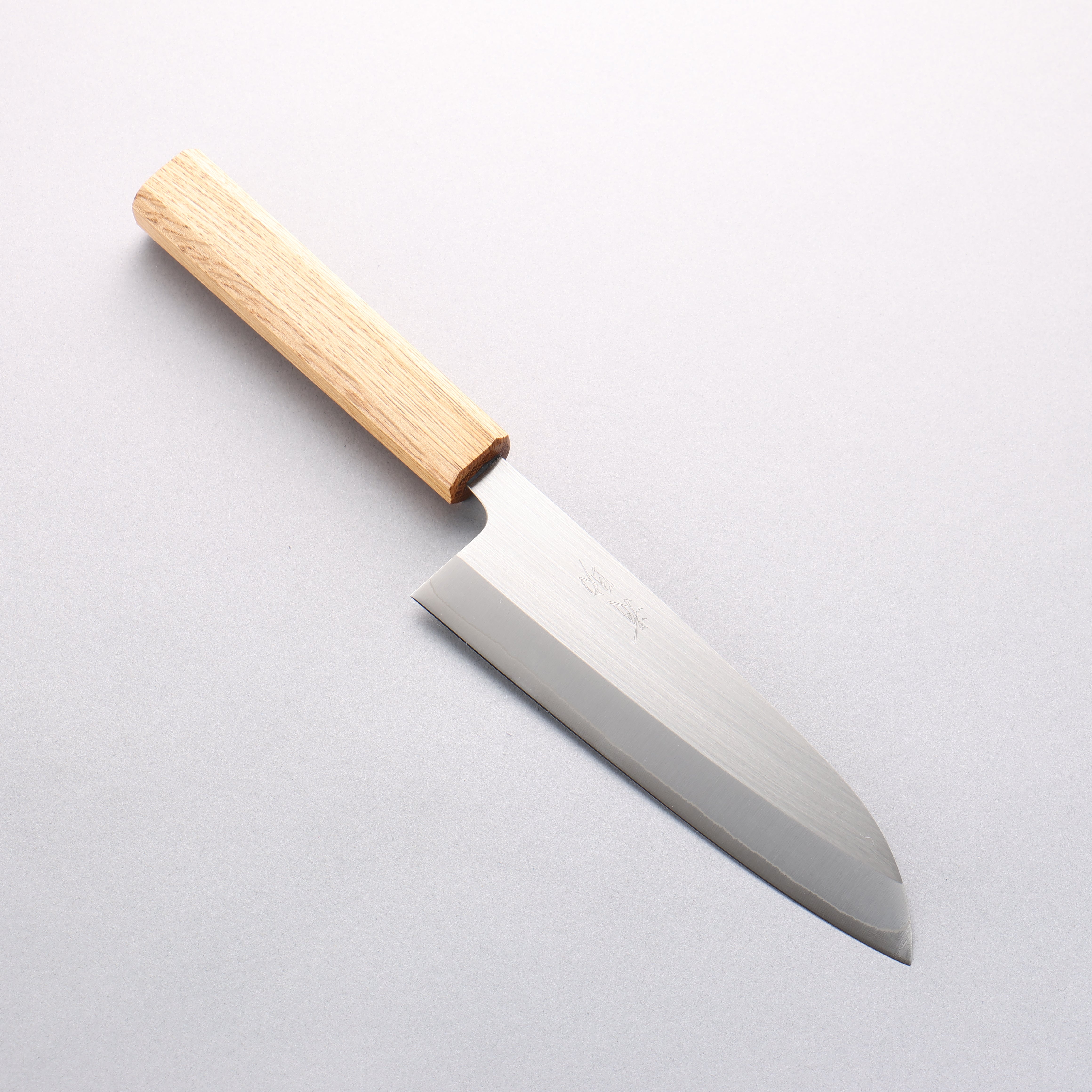 Seisuke SRS13 Vertical Finish Santoku 165mm Oak Handle - Seisuke Knife