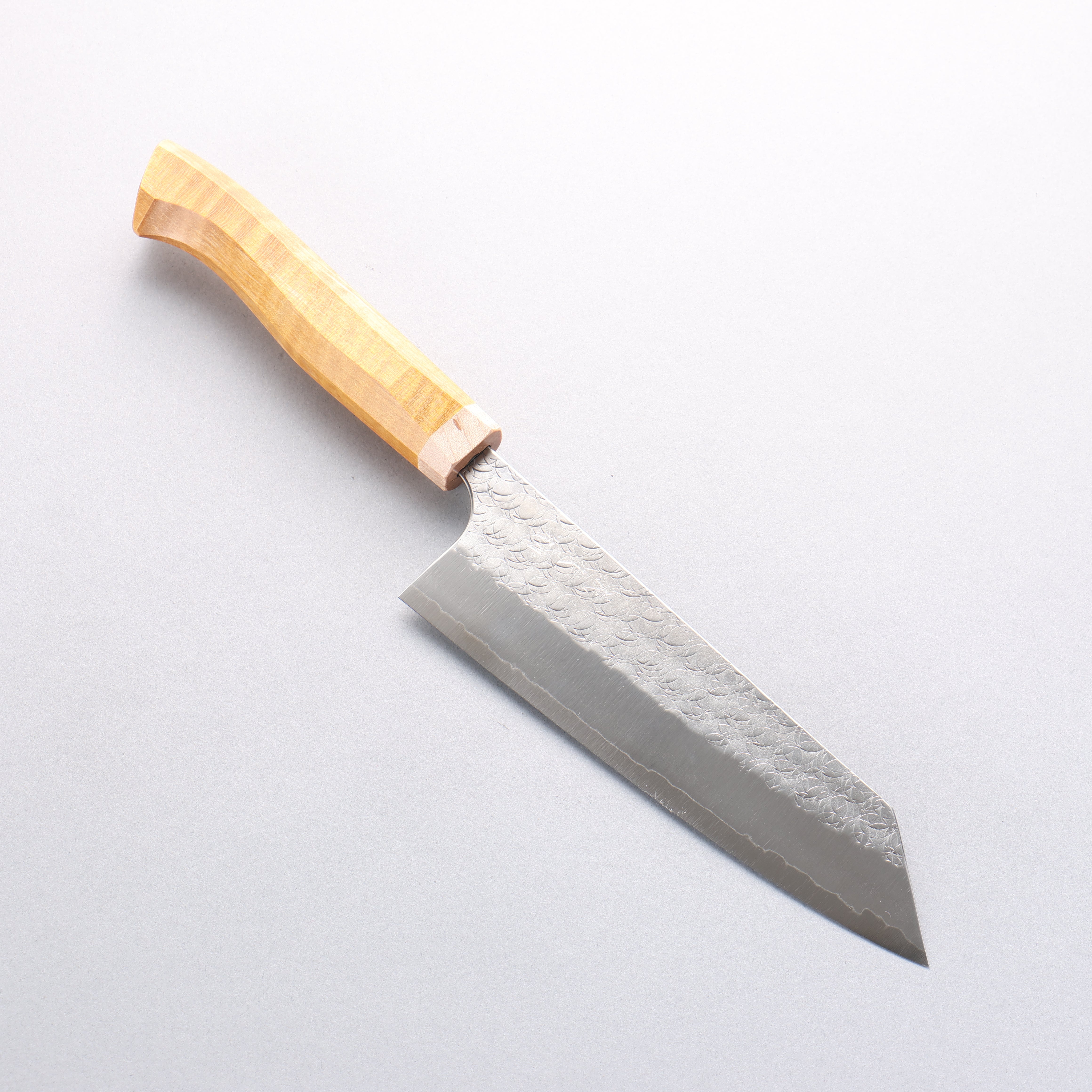 Yoshimi Kato Minamo SG2 Hammered Bunka 170mm Western style (yellow) Handle - Seisuke Knife