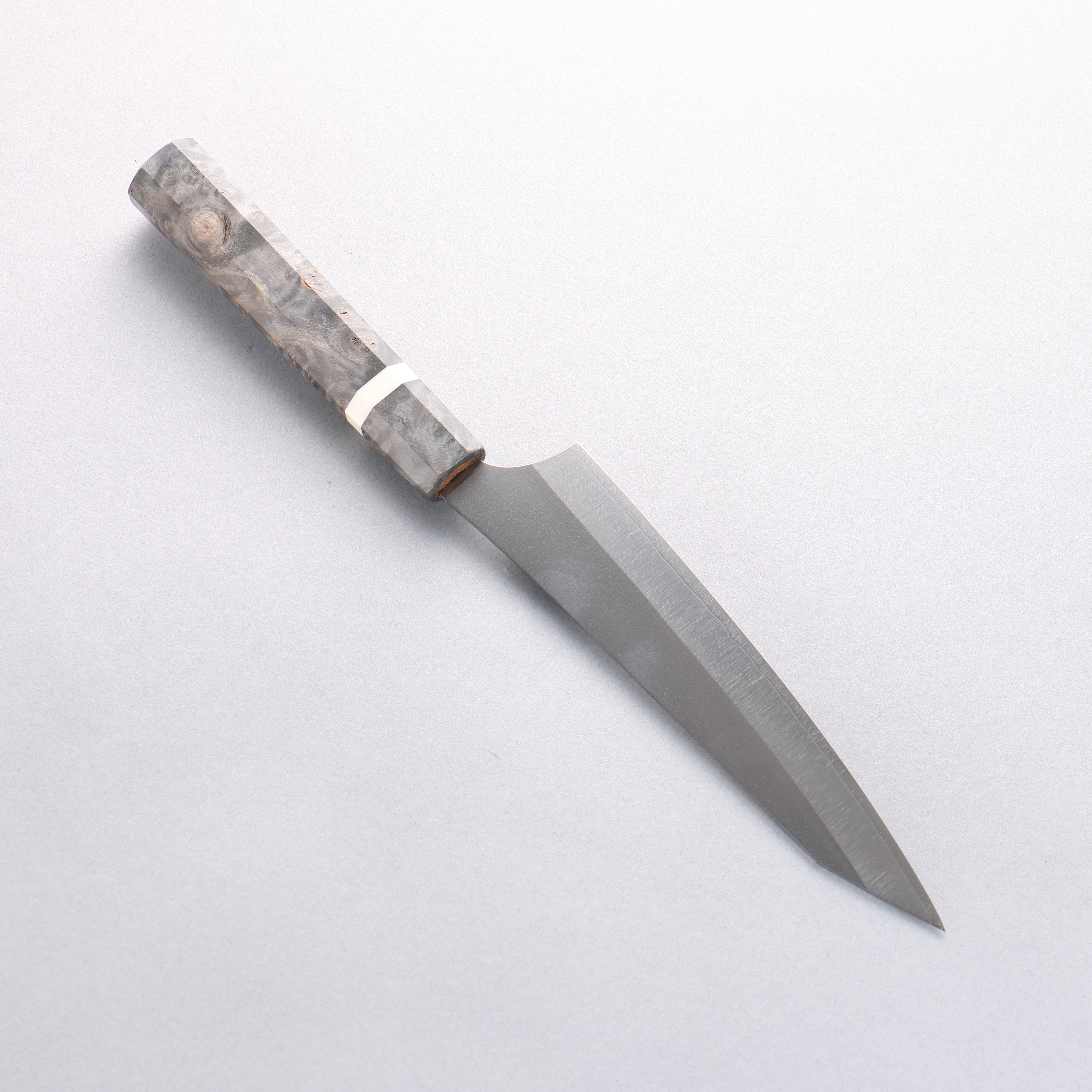 Yu Kurosaki New Gekko VG-XEOS Petty-Utility 150mm Stabilized Burl & White Ring Handle - Seisuke Knife