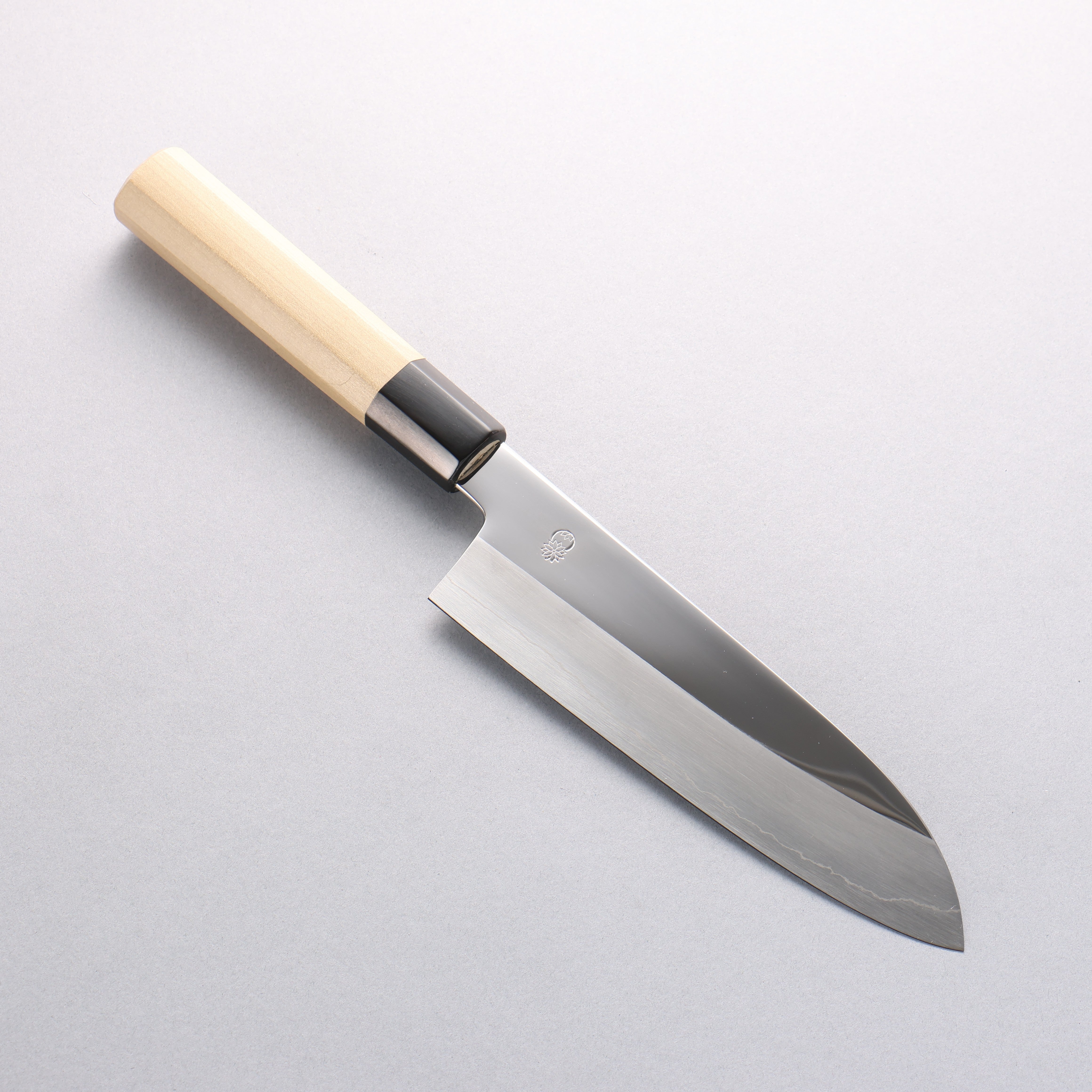 Choyo Silver Steel No.3 Mirrored Finish Santoku 180mm Magnolia Handle - Seisuke Knife