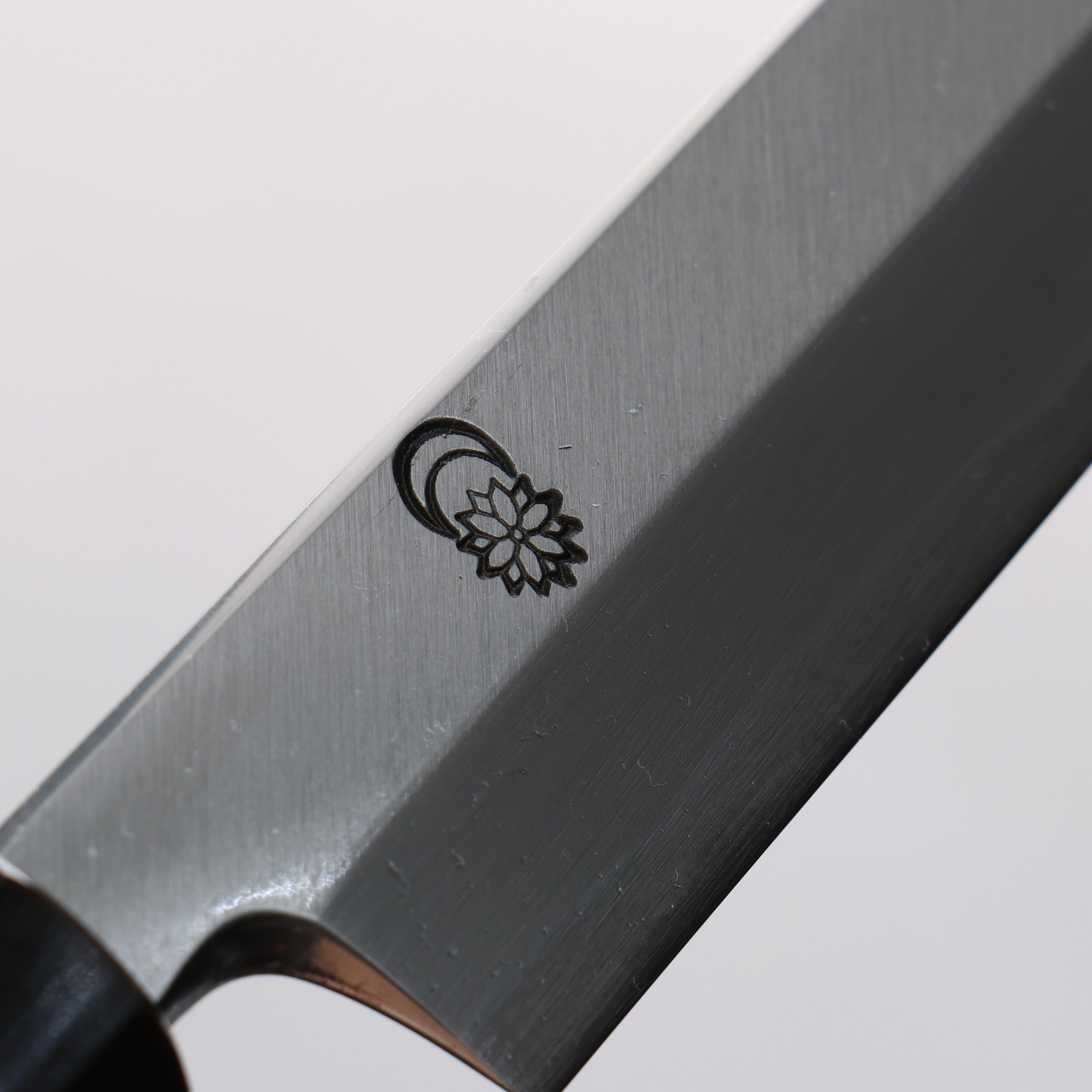 Kikuzuki White Steel No.2 Kasumitogi Sakimaru Takohiki 270mm with Magnolia Handle - Seisuke Knife