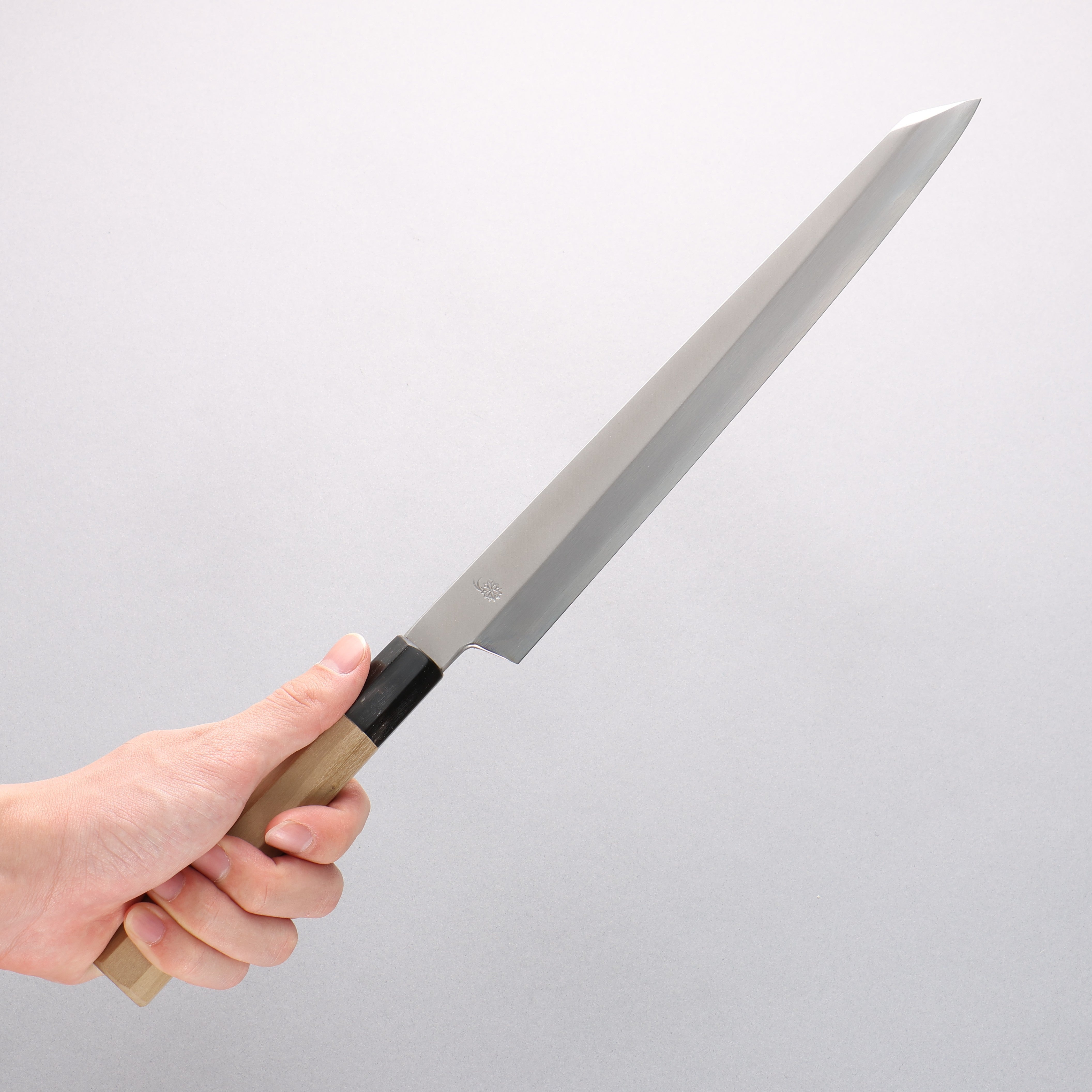 Kikuzuki Silver Steel No.3 Bokashi Kiritsuke Yanagiba 270mm Magnolia Handle - Seisuke Knife