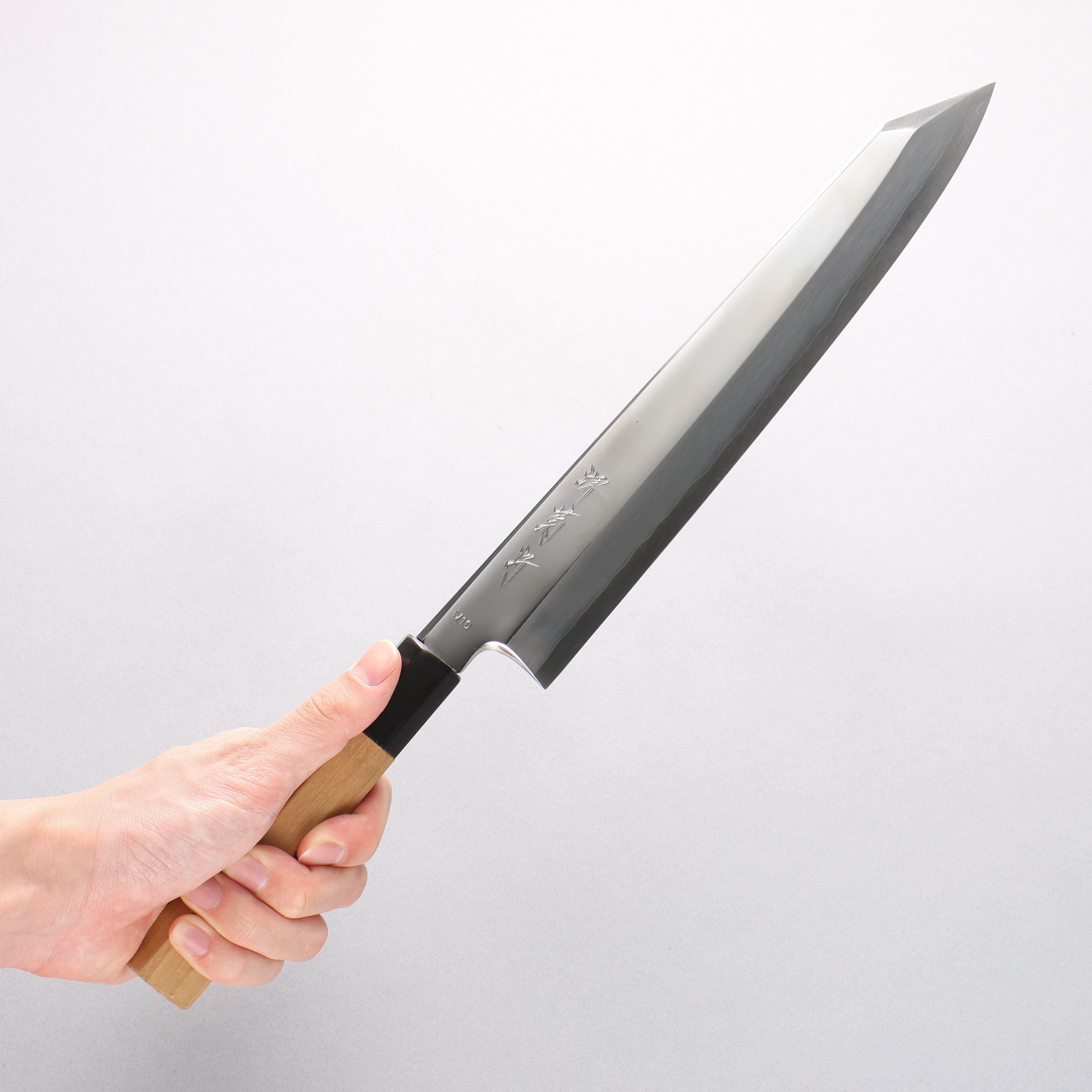 Sakai Kikumori VG10 Mirrored Finish Kiritsuke 270mm Magnolia Handle - Seisuke Knife