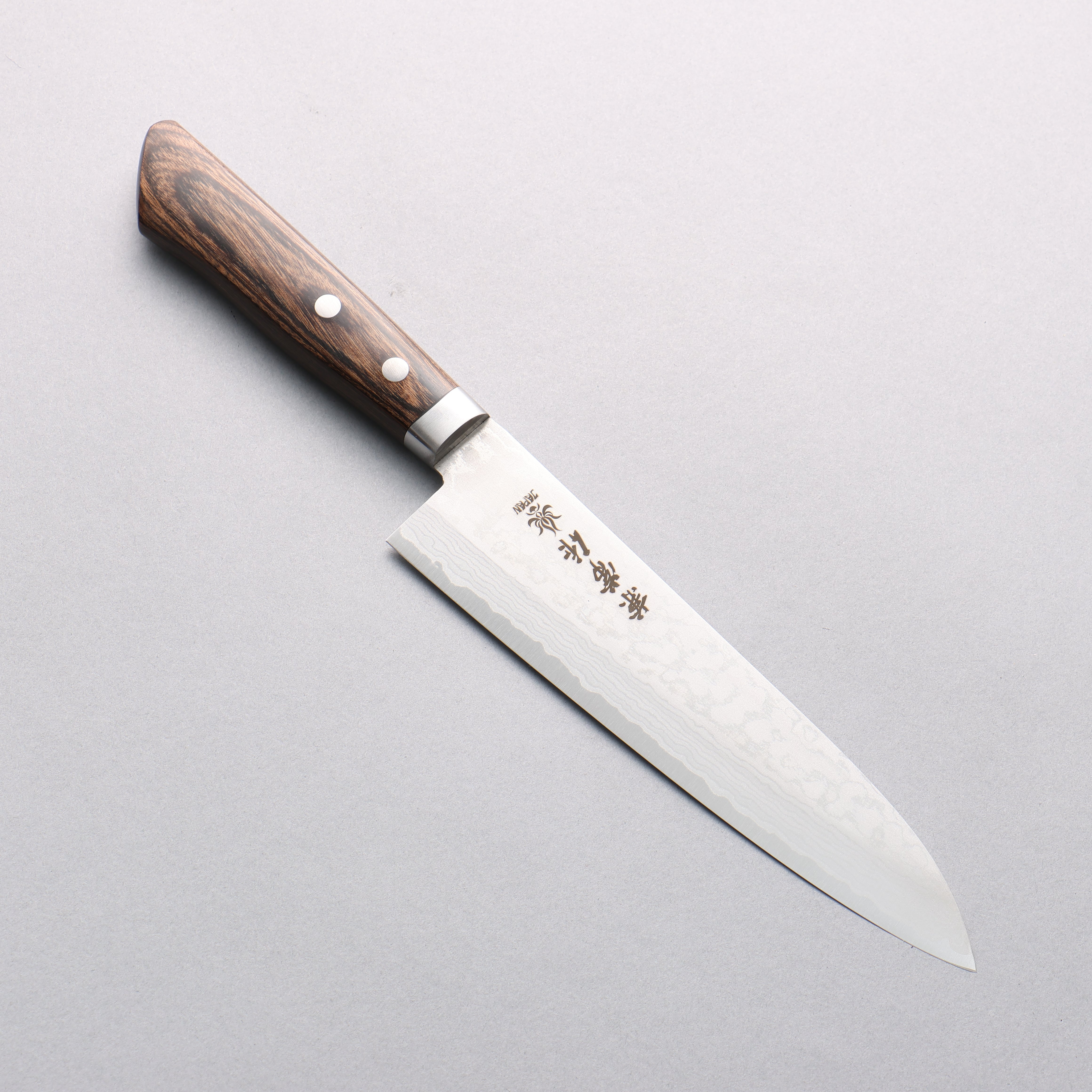 Kanetsune Sairyu VG10 Damascus Gyuto 180mm Ash Wood Handle - Seisuke Knife