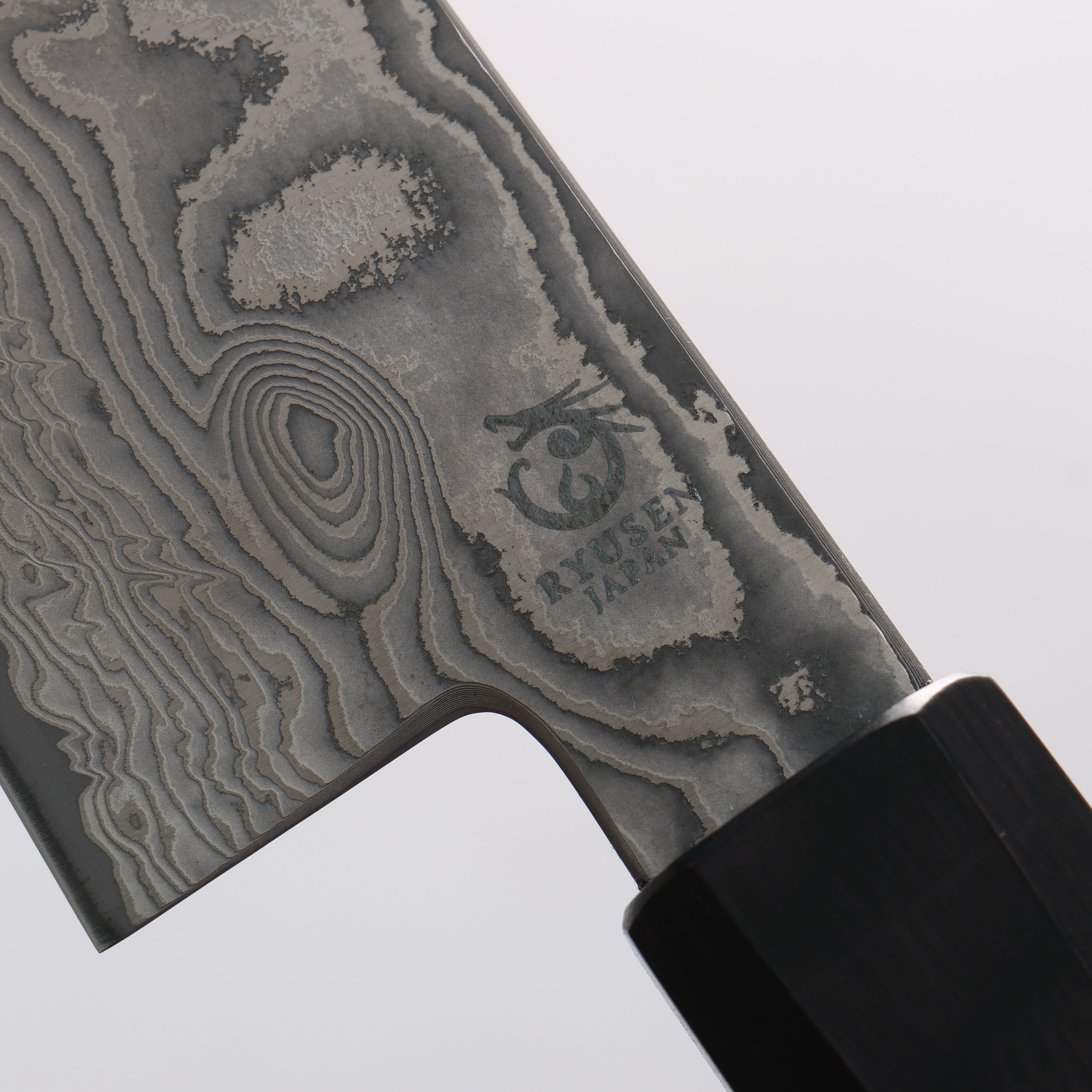 Ryusen Bonten Unryu Kai VG10 63 Layer Damascus Gyuto 180mm Chinese Quince Handle - Seisuke Knife