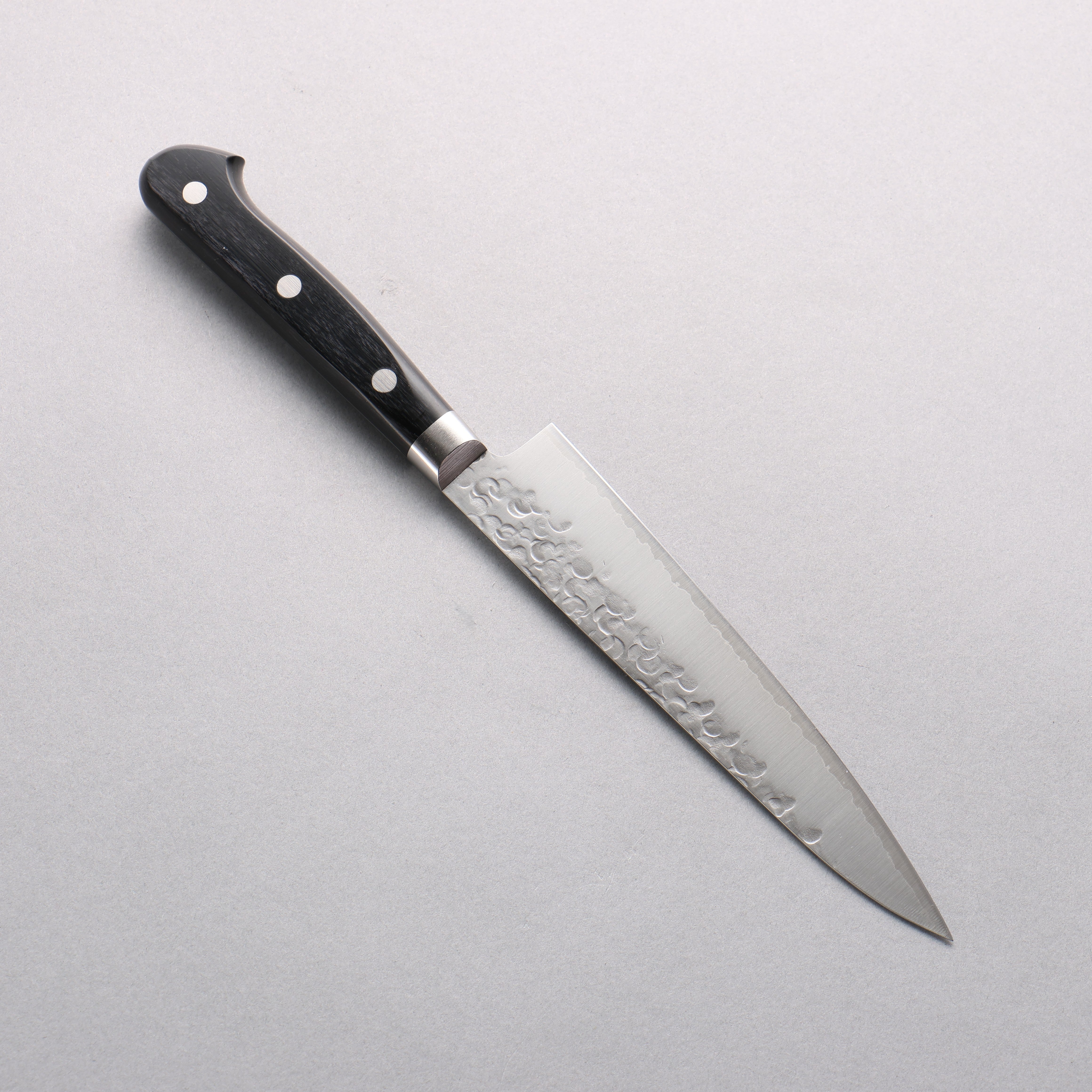 Takamura Knives VG10 Hammered Petty-Utility 150mm with Black Pakkawood Handle - Seisuke Knife