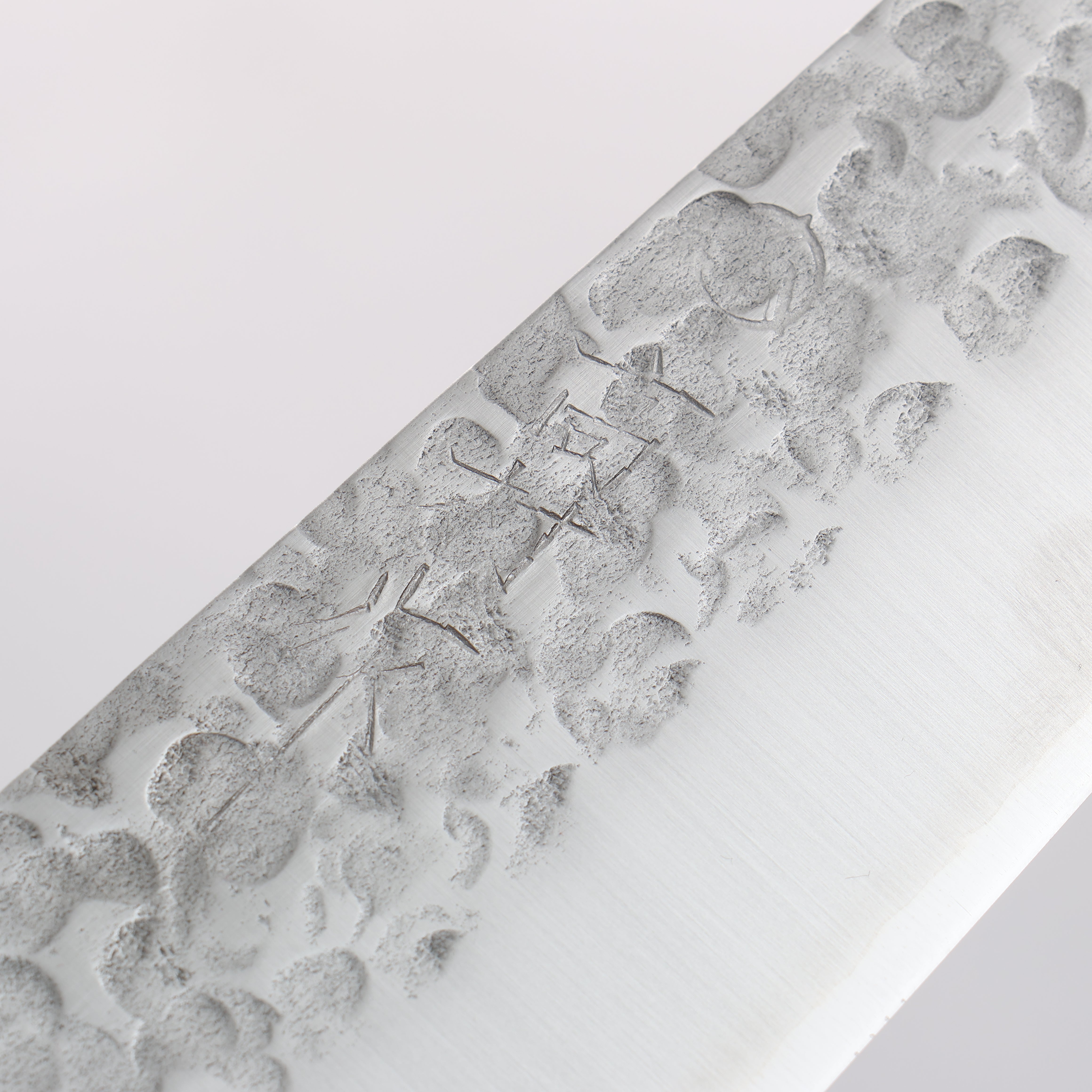 Takamura Knives VG10 Hammered Gyuto 180mm Black Pakkawood Handle - Seisuke Knife