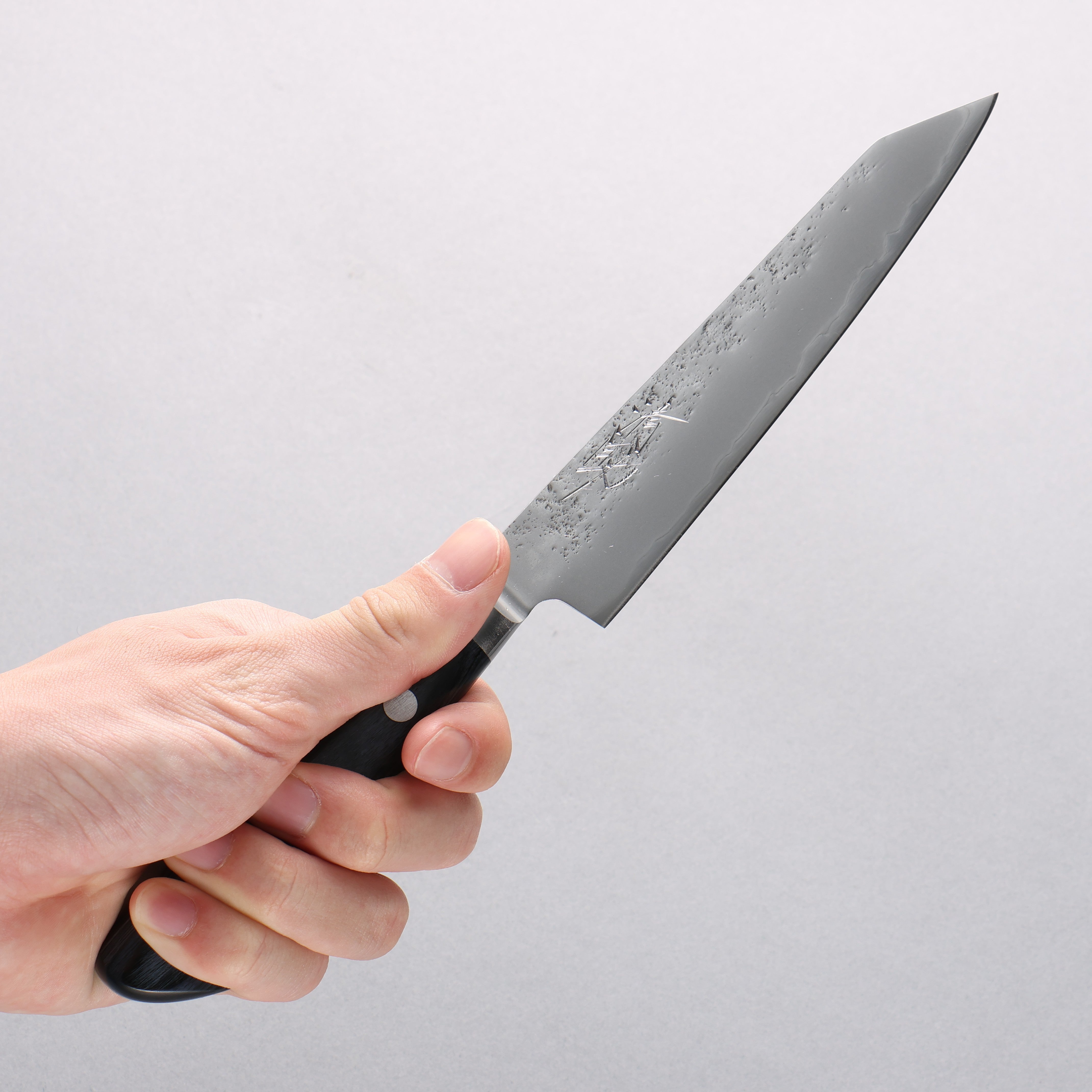 Seisuke Blue Steel No.2 Nashiji Kiritsuke Santoku & Kiritsuke Petty Navy Blue Pakkawood Handle - Seisuke Knife