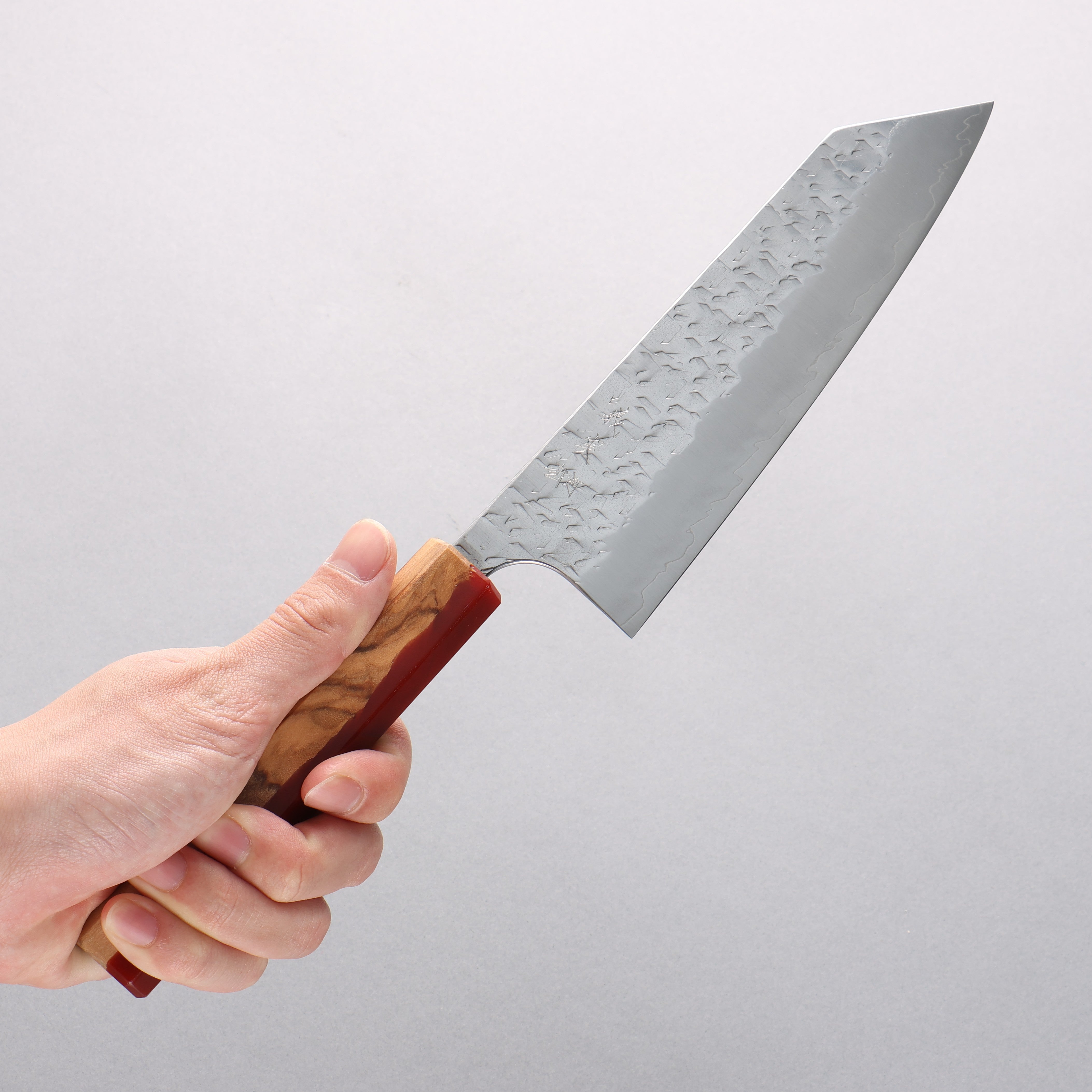 Yoshimi Kato Hyo SG2 Hammered Bunka 170mm Olive Tree and Red Resin Handle - Seisuke Knife