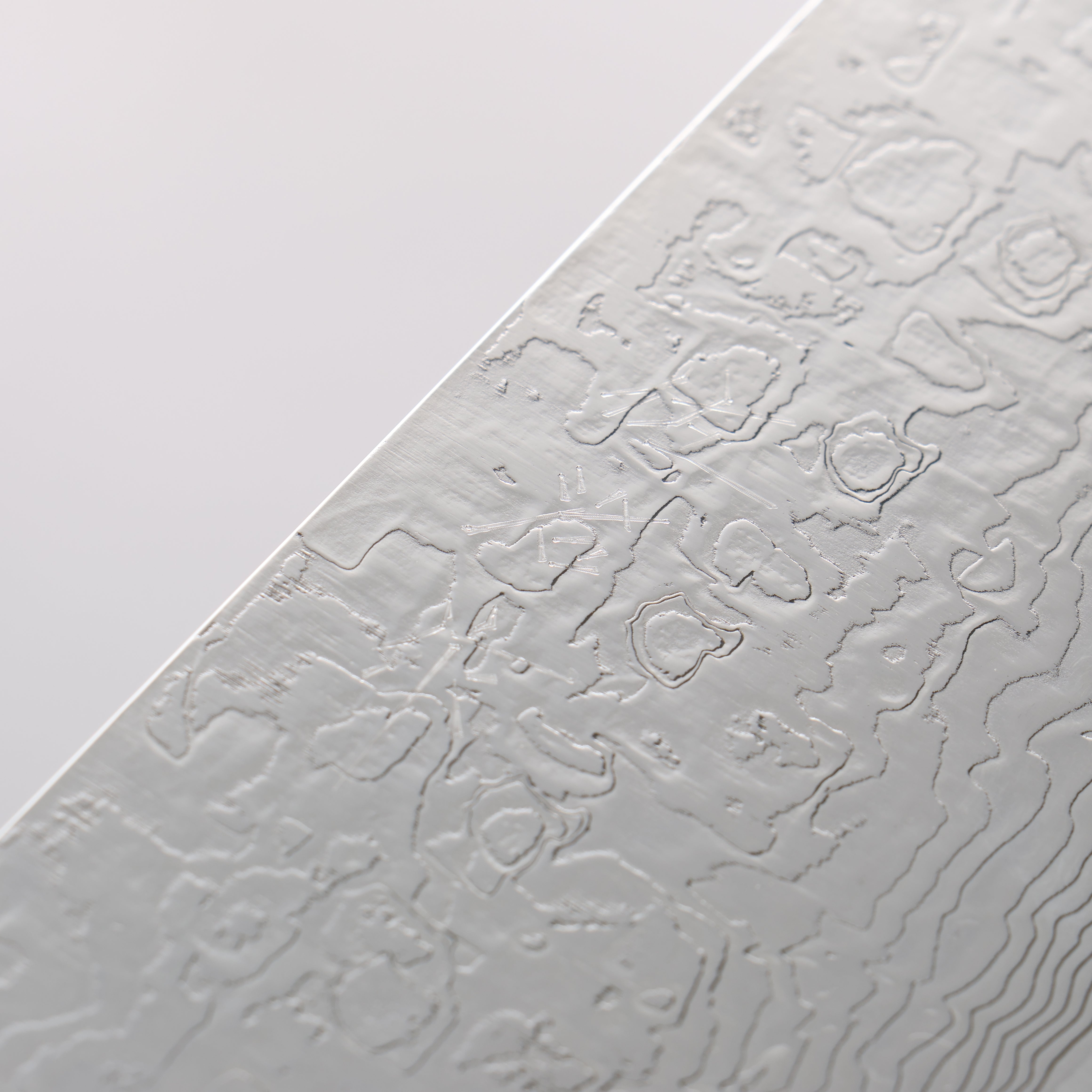 Takeshi Saji SG2 Diamond Finish Damascus Gyuto 270mm White Turquoise Handle - Seisuke Knife