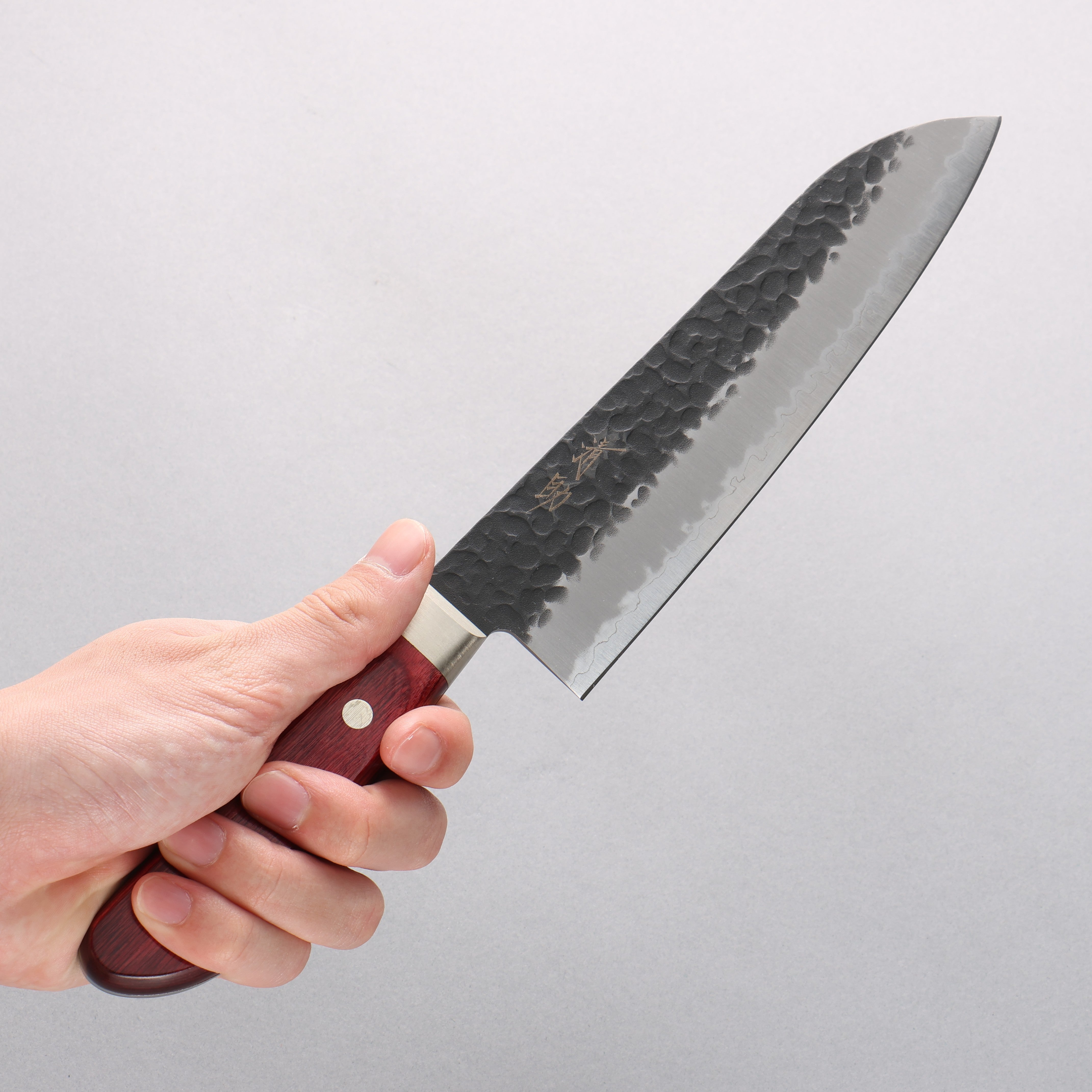 Seisuke Kurobeni Blue Super Hammered Kurouchi Santoku 185mm Red Pakka wood Handle - Seisuke Knife