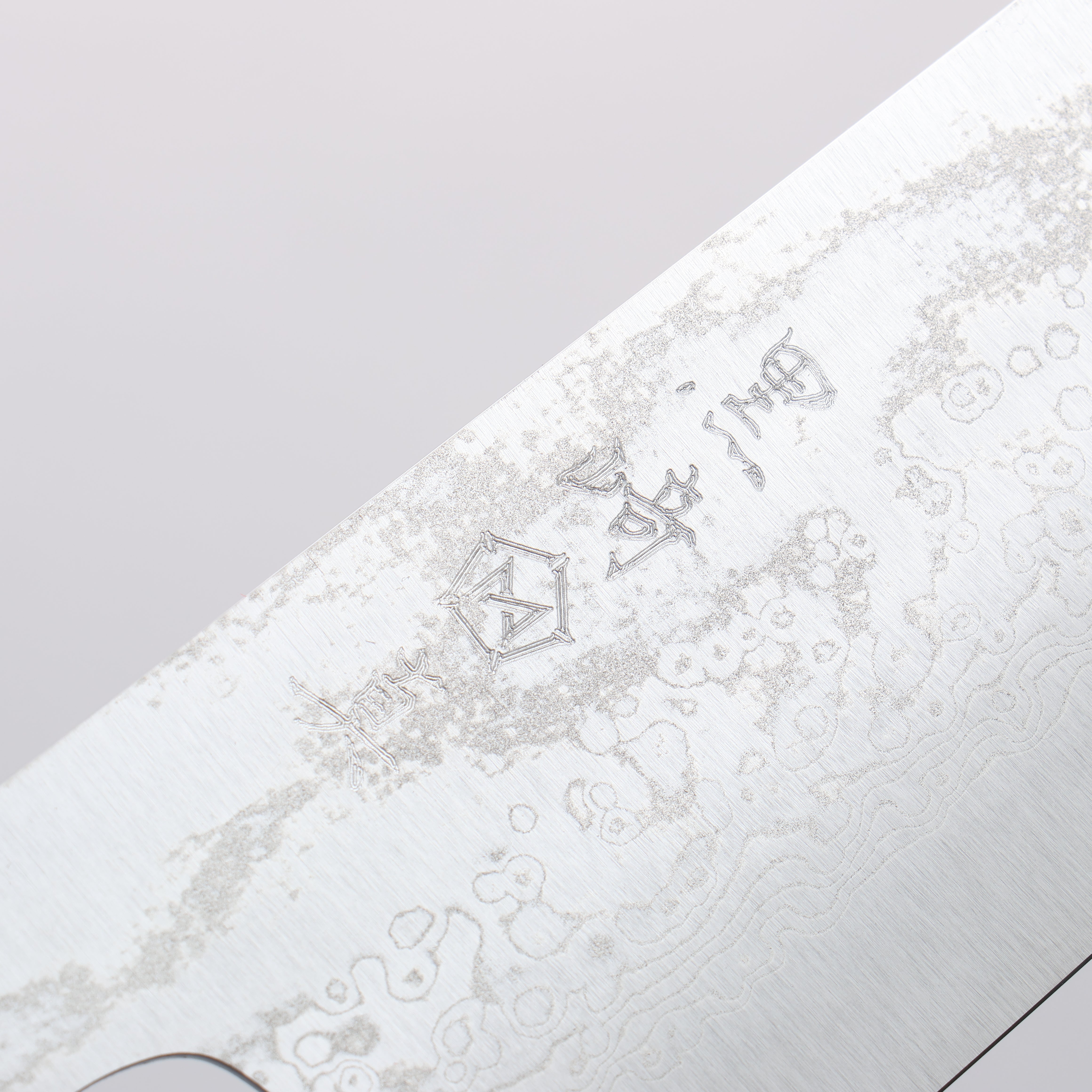 Makoto Kurosaki VG10w Damascus Gyuto 210mm Ebony Wood Handle - Seisuke Knife