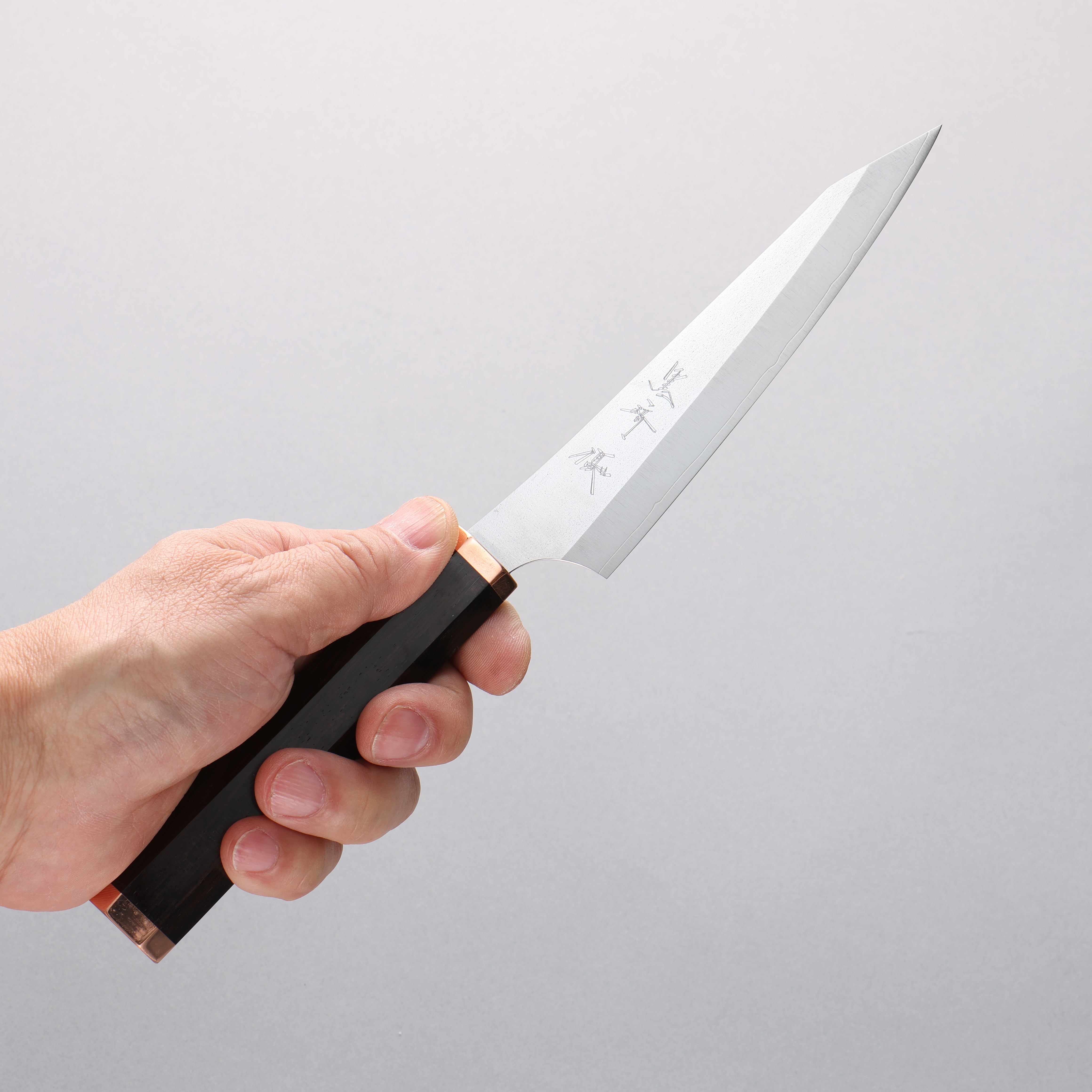 Yu Kurosaki New Gekko VG-XEOS Petty-Utility 130mm Ebony & Copper Handle - Seisuke Knife