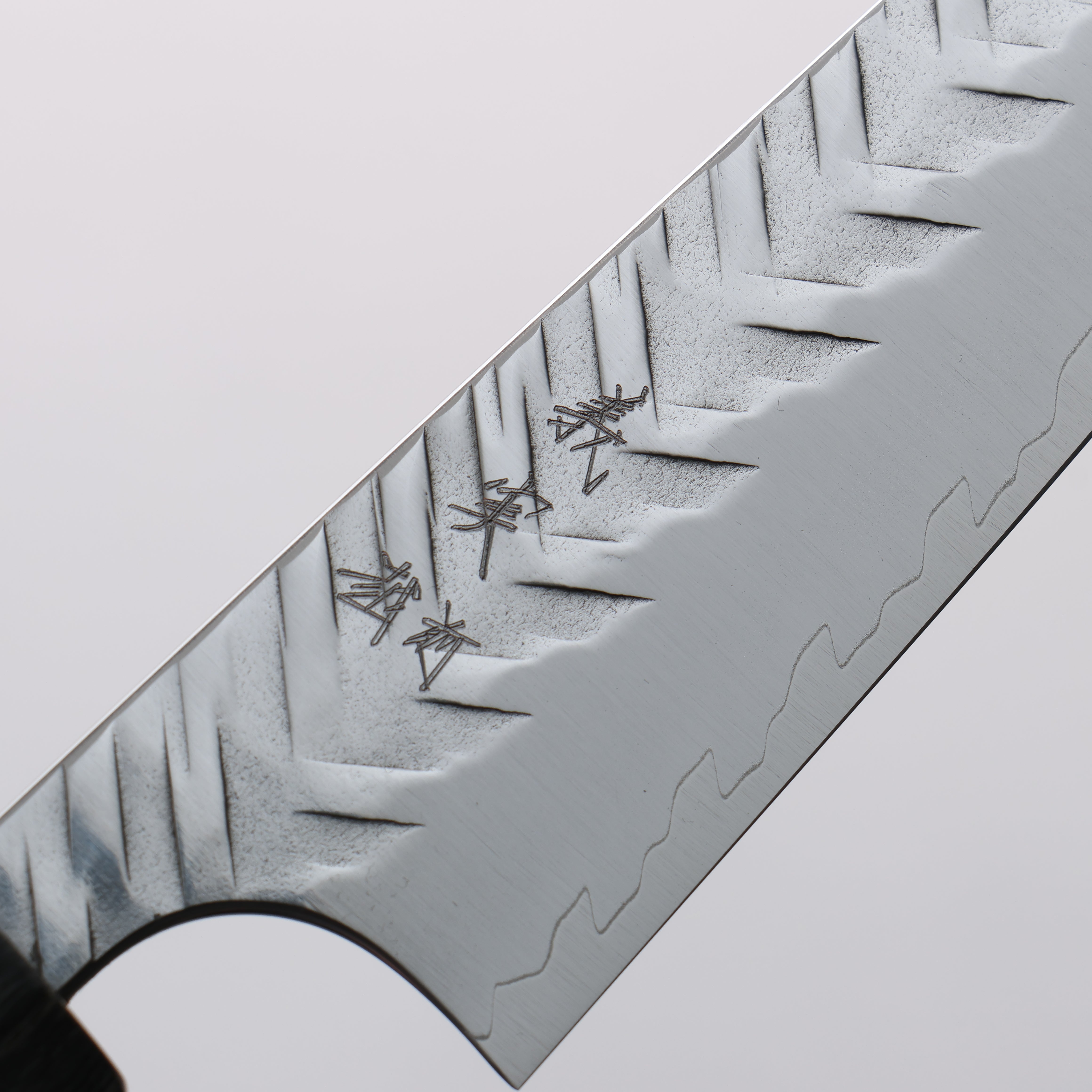 Yoshimi Kato SPG STRIX Hammered (V) Kiritsuke Petty-Utility 115mm Stabilized wood (With White ring) Handle - Seisuke Knife