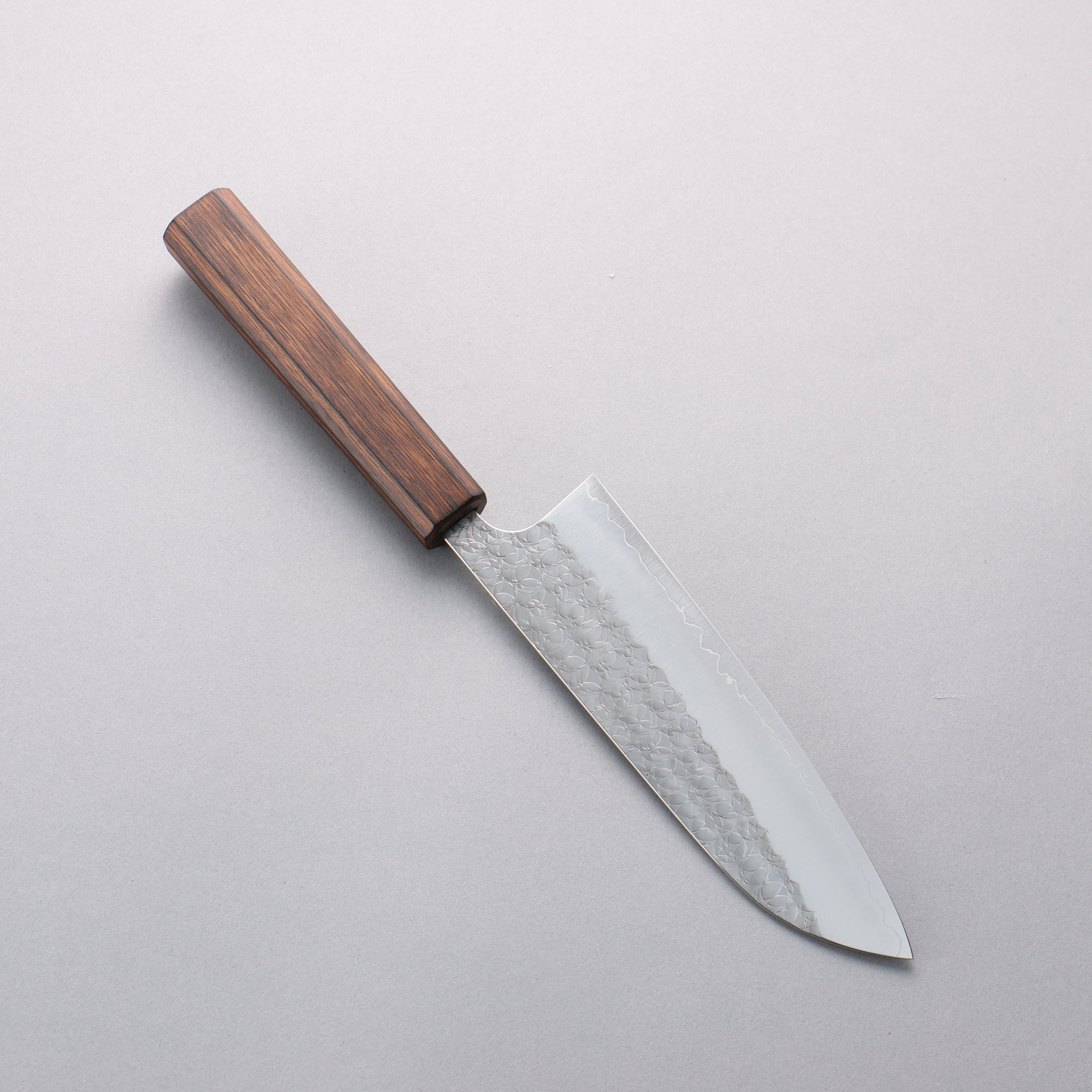 Yoshimi Kato Minamo SG2 Hammered Santoku 170mm Burnt Oak (Lacquered) Handle - Seisuke Knife