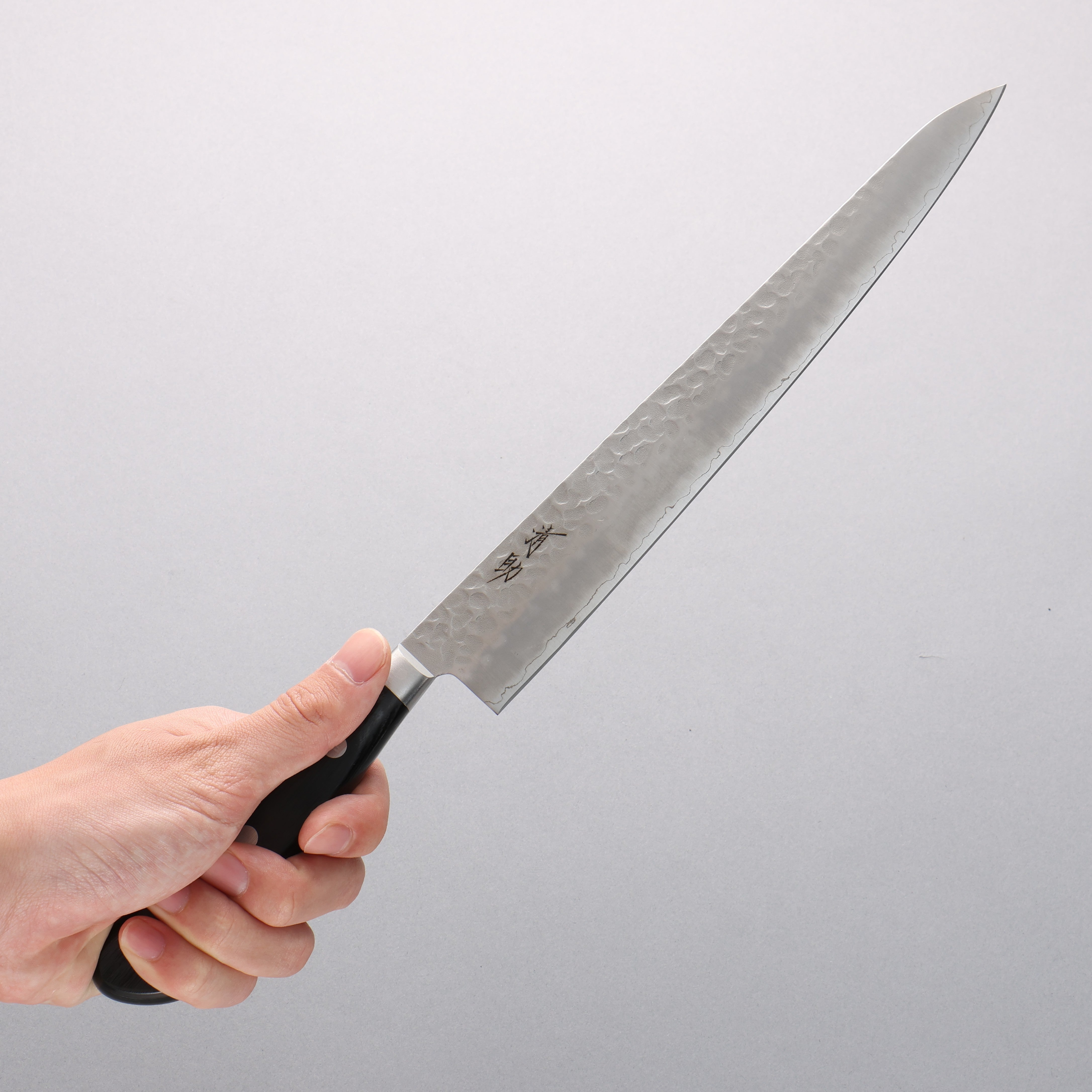 Seisuke AUS8 Hammered Sujihiki 240mm Black Pakkawood Handle - Seisuke Knife