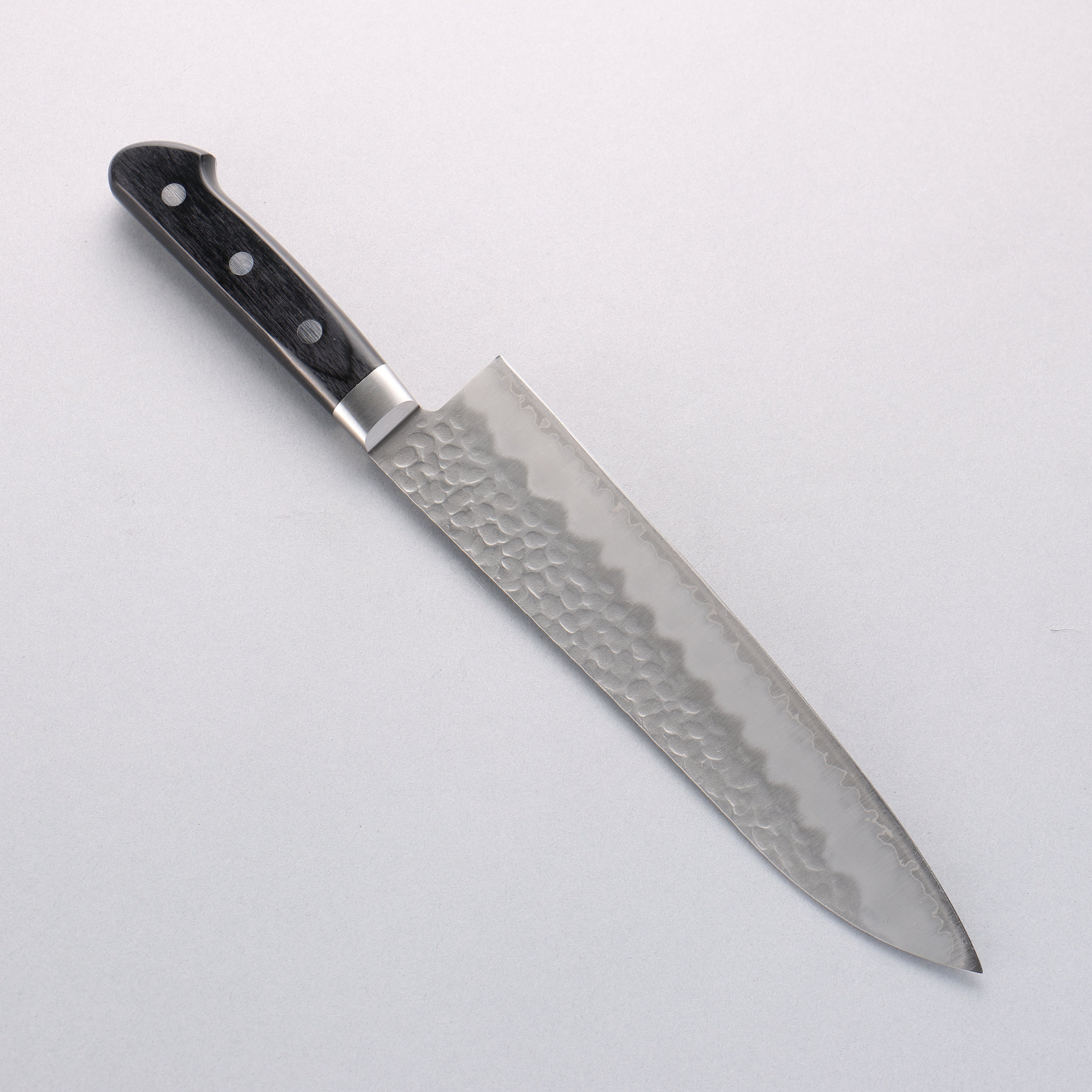 Seisuke AUS8 Hammered Gyuto 210mm Black Pakkawood Handle - Seisuke Knife