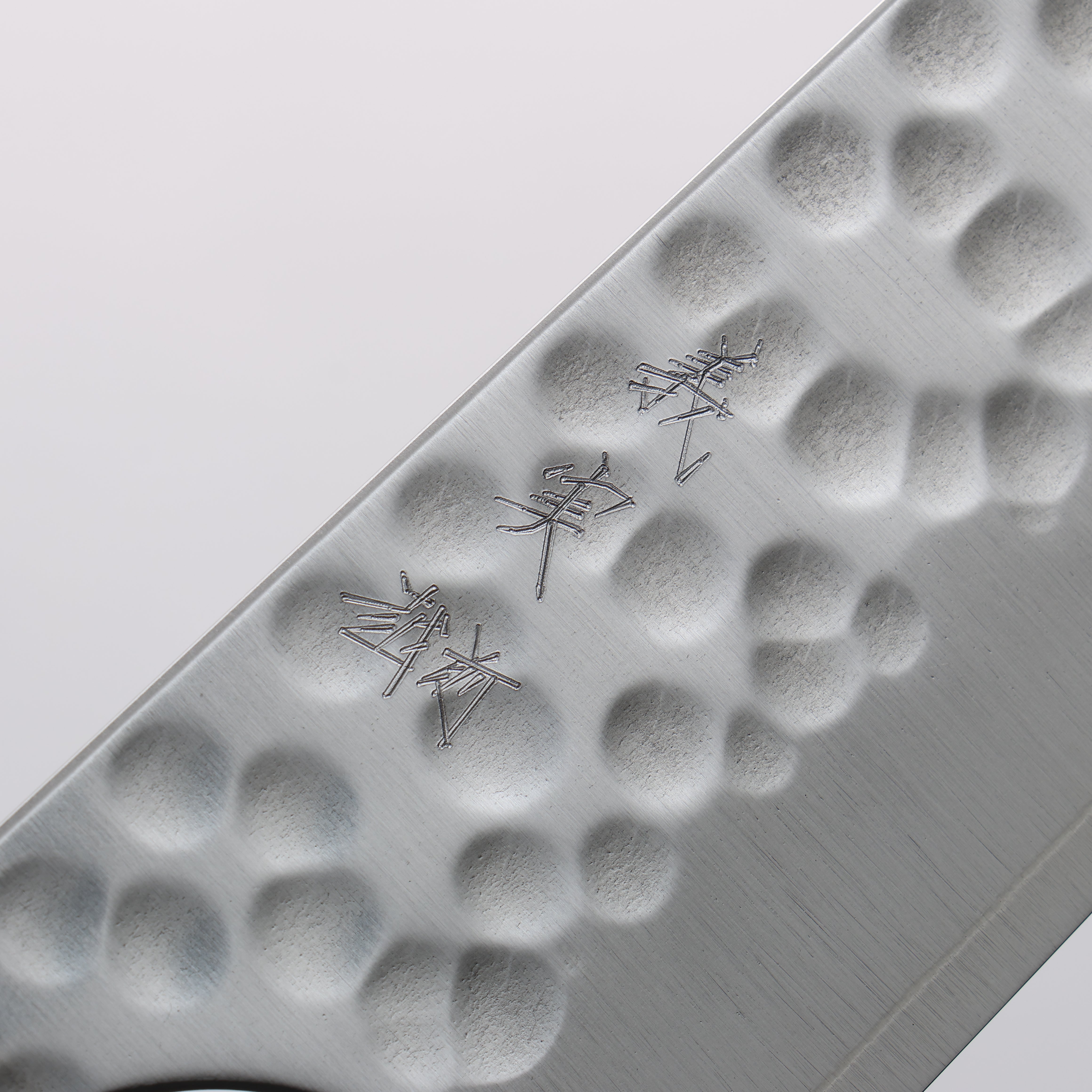Yoshimi Kato SG2 Hammered(Maru) One side Bunka 170mm Burnt Oak (Lacquered) Handle - Seisuke Knife
