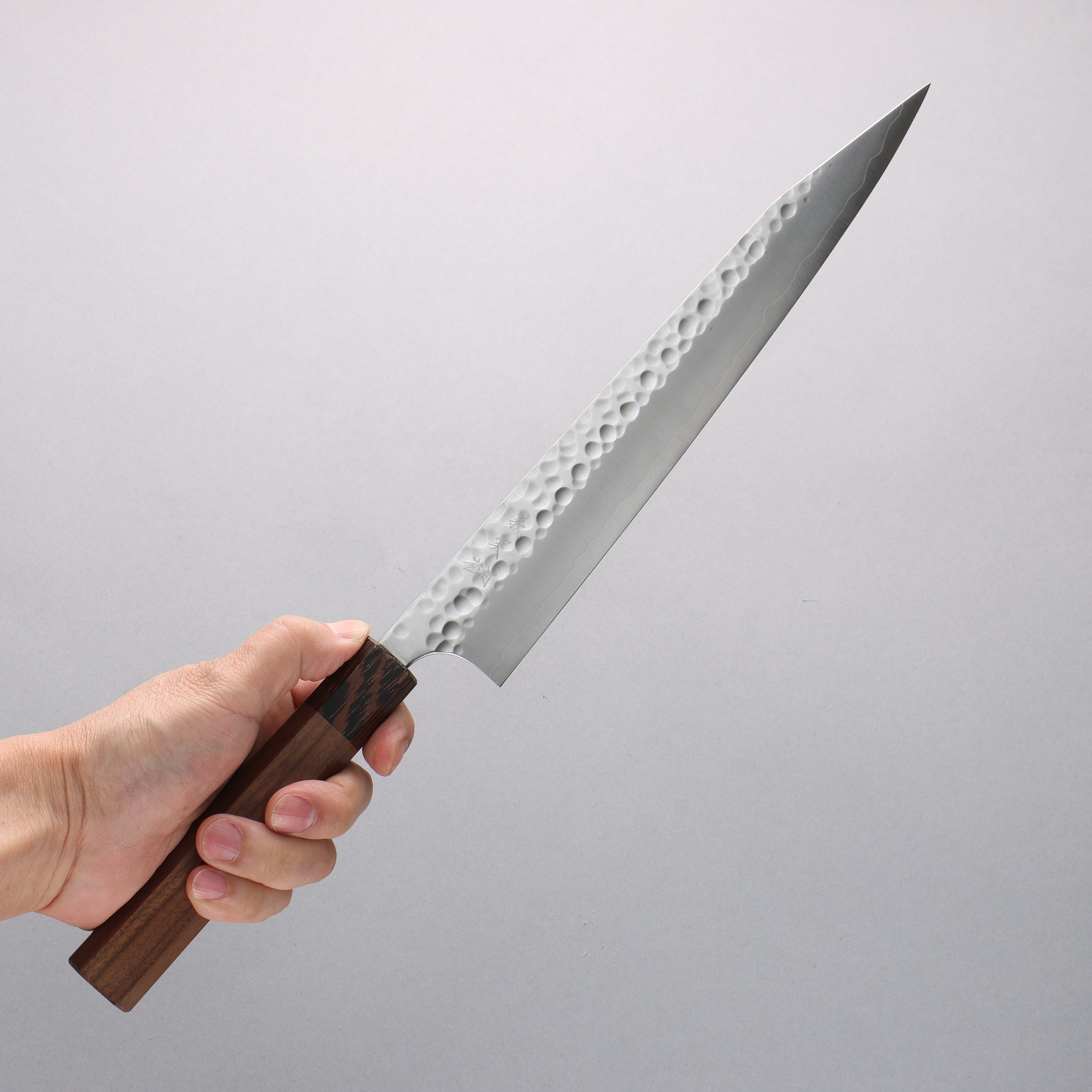 Yoshimi Kato Silver Steel No.3 Maru Hammered Migaki Finished Kiritsuke Sujihiki 270mm Walnut & Wenge Handle - Seisuke Knife