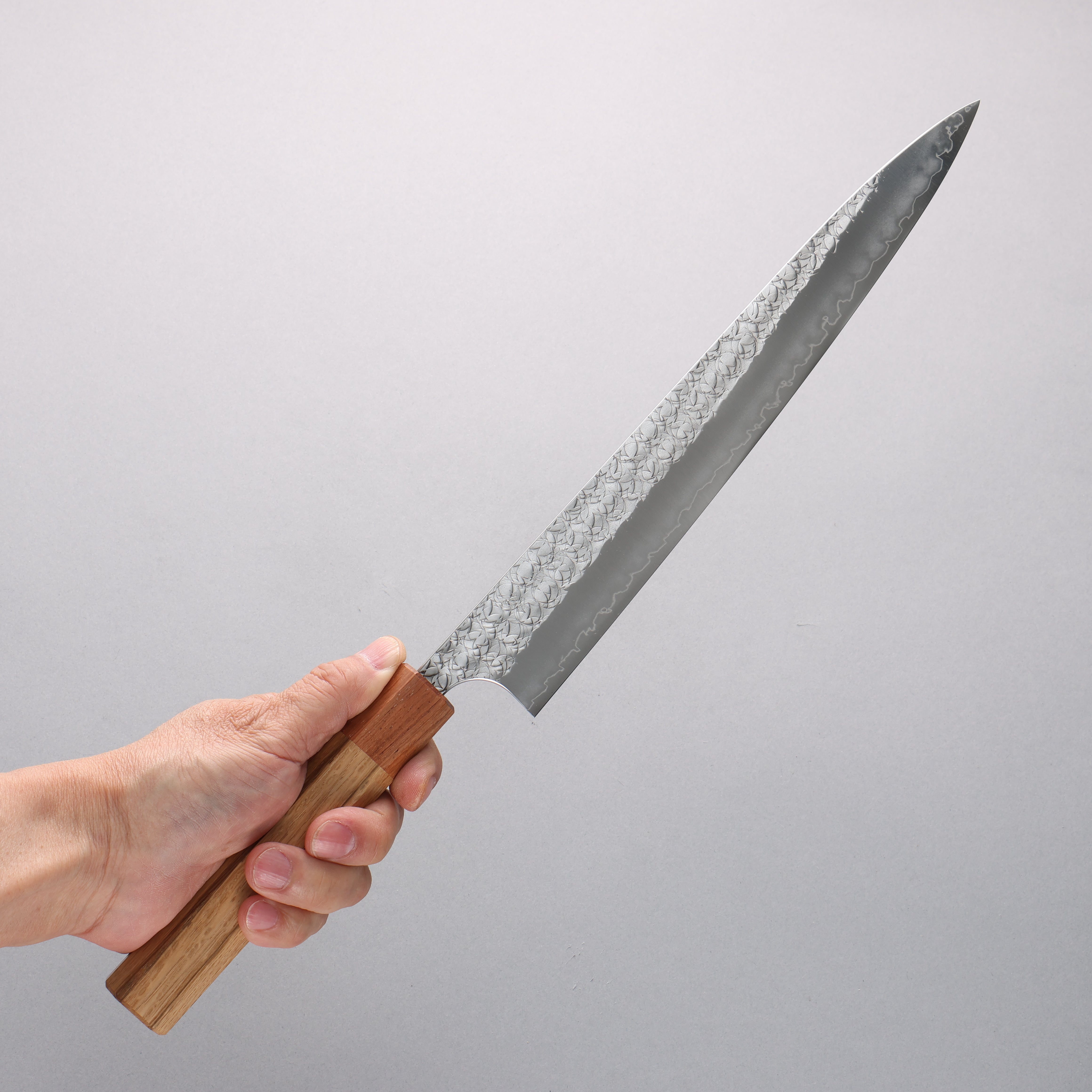 Yoshimi Kato Minamo SG2 Hammered Sujihiki 270mm Oak (Ferrule: Rosewood) Handle - Seisuke Knife