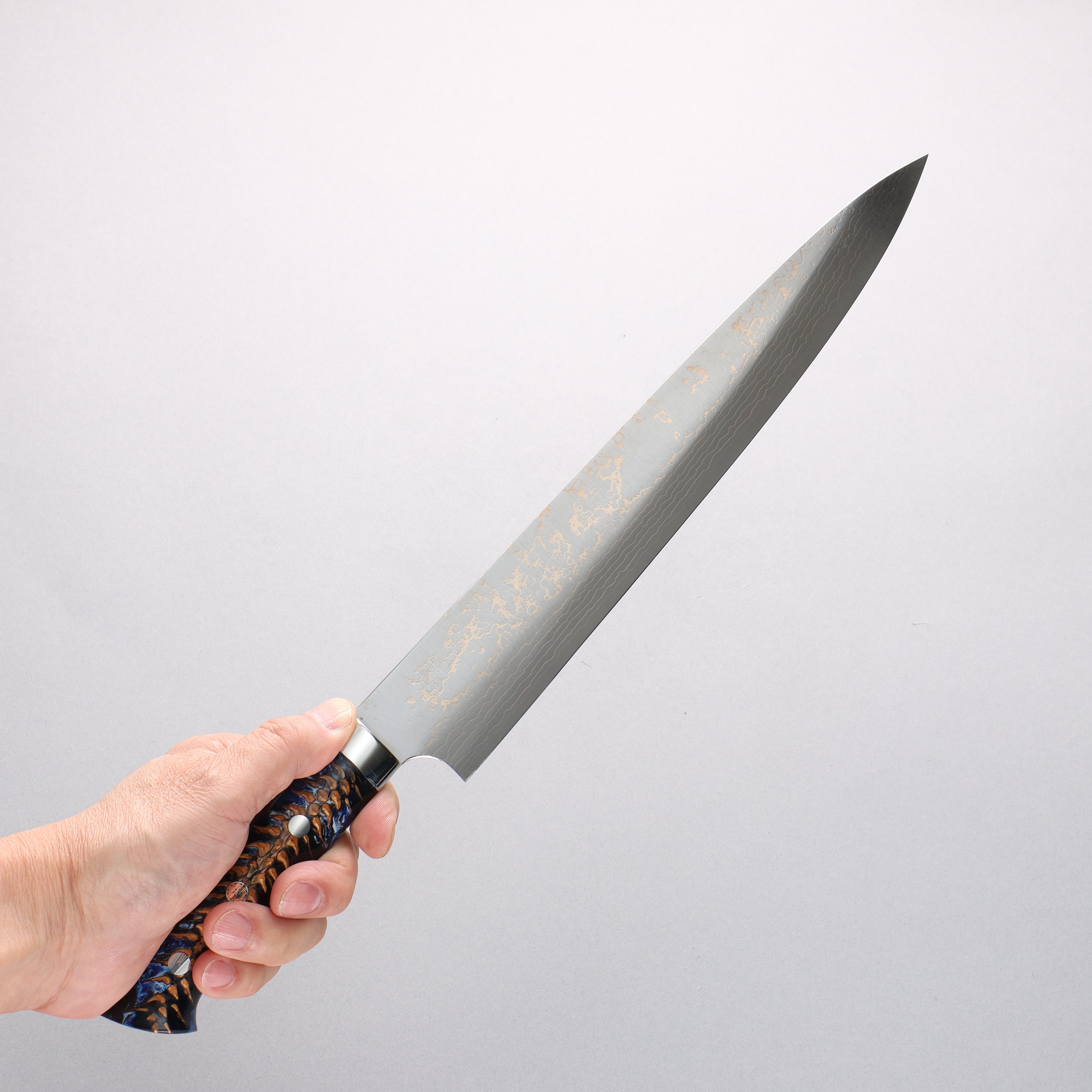 Takeshi Saji VG10w Colored Damascus Migaki Finished Sujihiki 270mm Pine Cone & Blue Acrylic Handle - Seisuke Knife