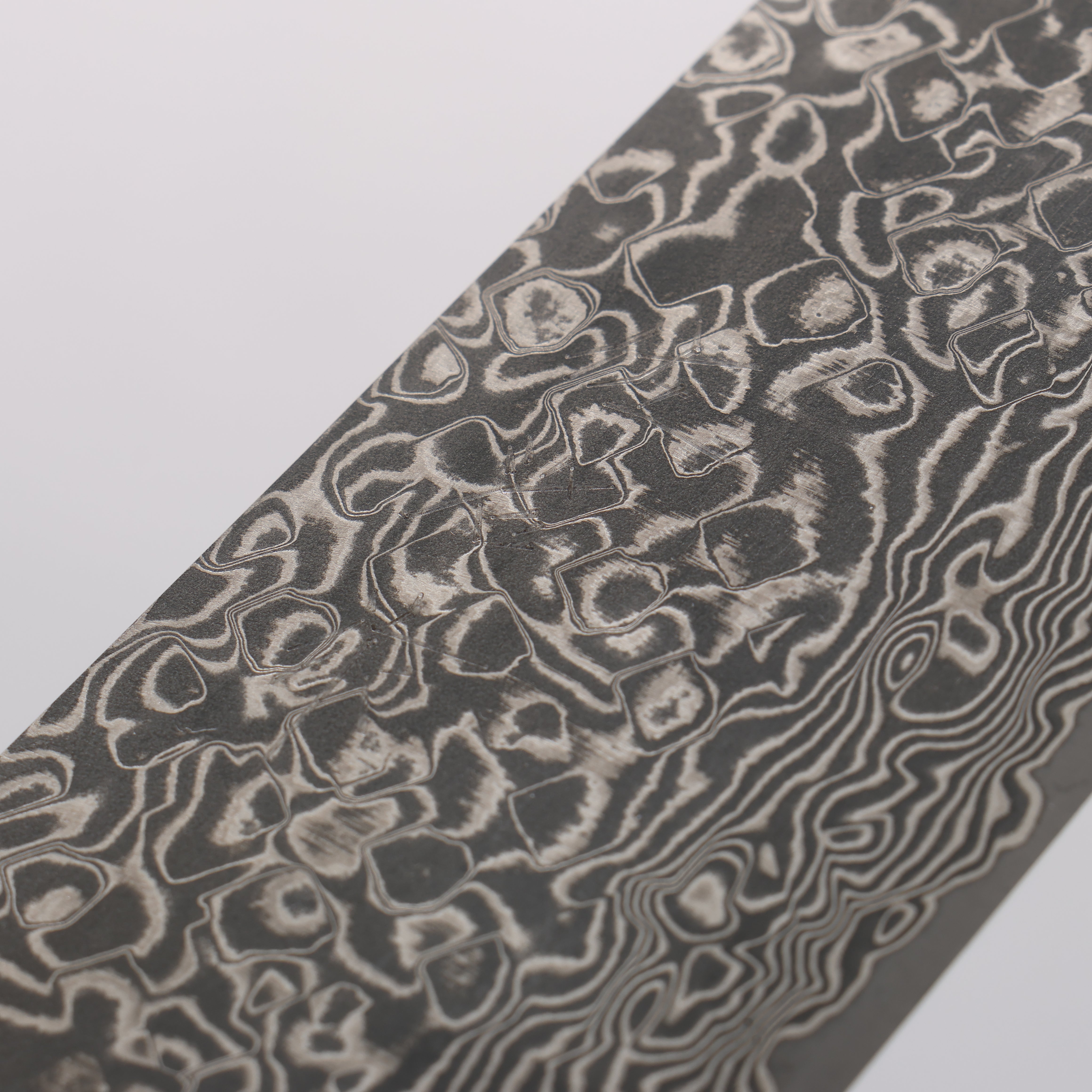 Takeshi Saji SG2 Black Damascus Gyuto 210mm Ironwood Handle - Seisuke Knife