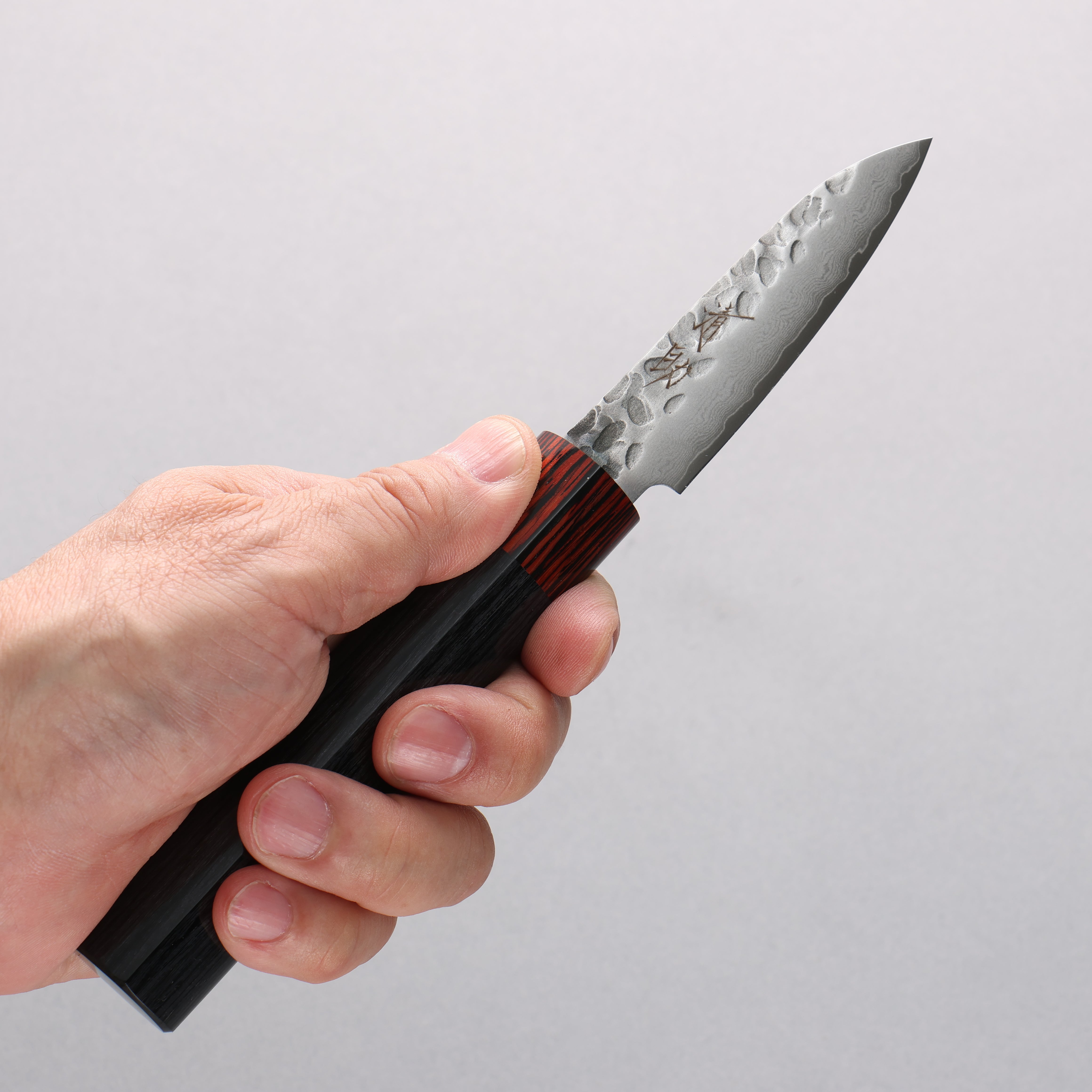 Seisuke VG10 33 Layer Hammered Damascus Paring 76mm Black Pakka wood Handle - Seisuke Knife