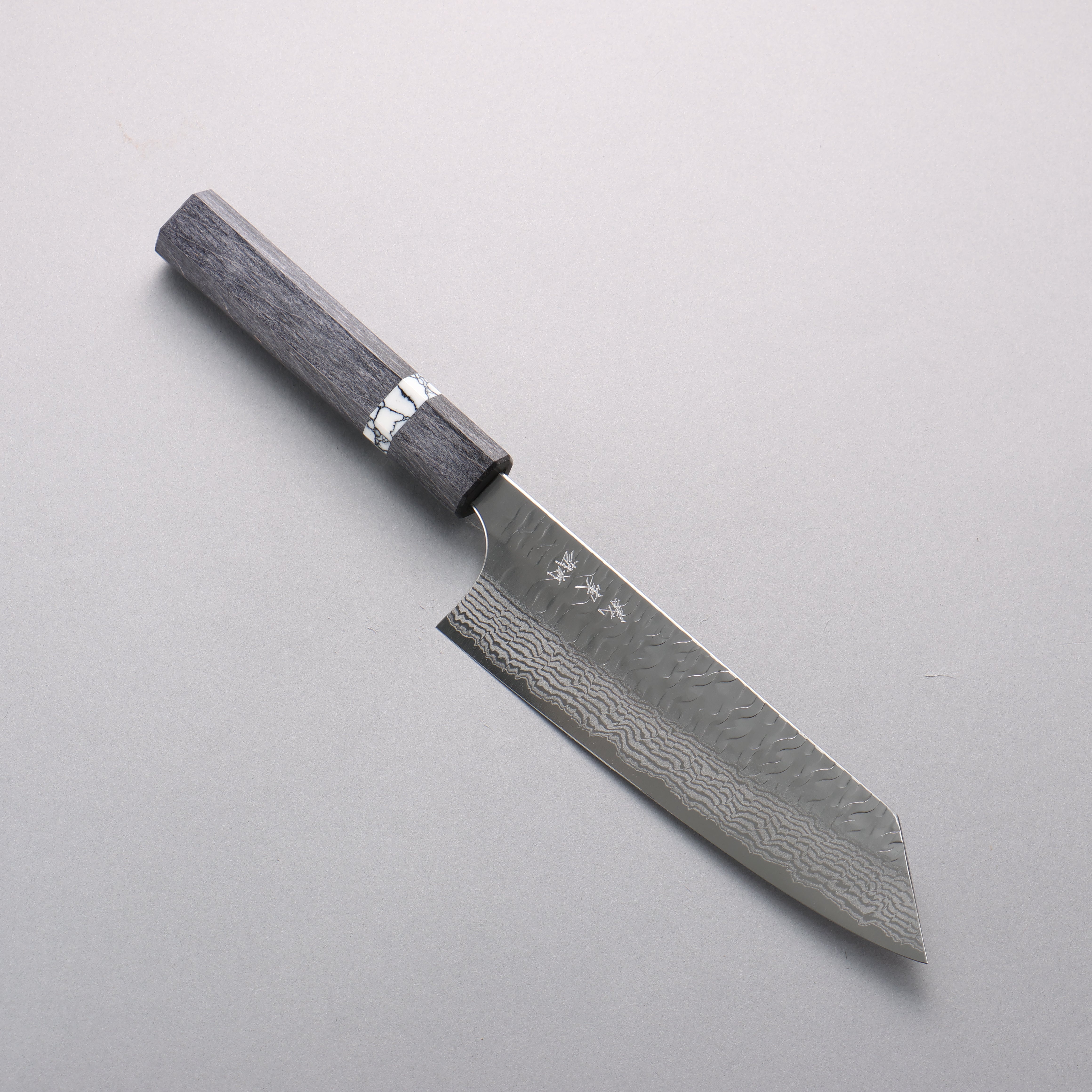 Yoshimi Kato Nami VG-XEOS Hammered Damascus Bunka 170mm Black Stabilized Wood (White Turquoise Ring) Handle - Seisuke Knife