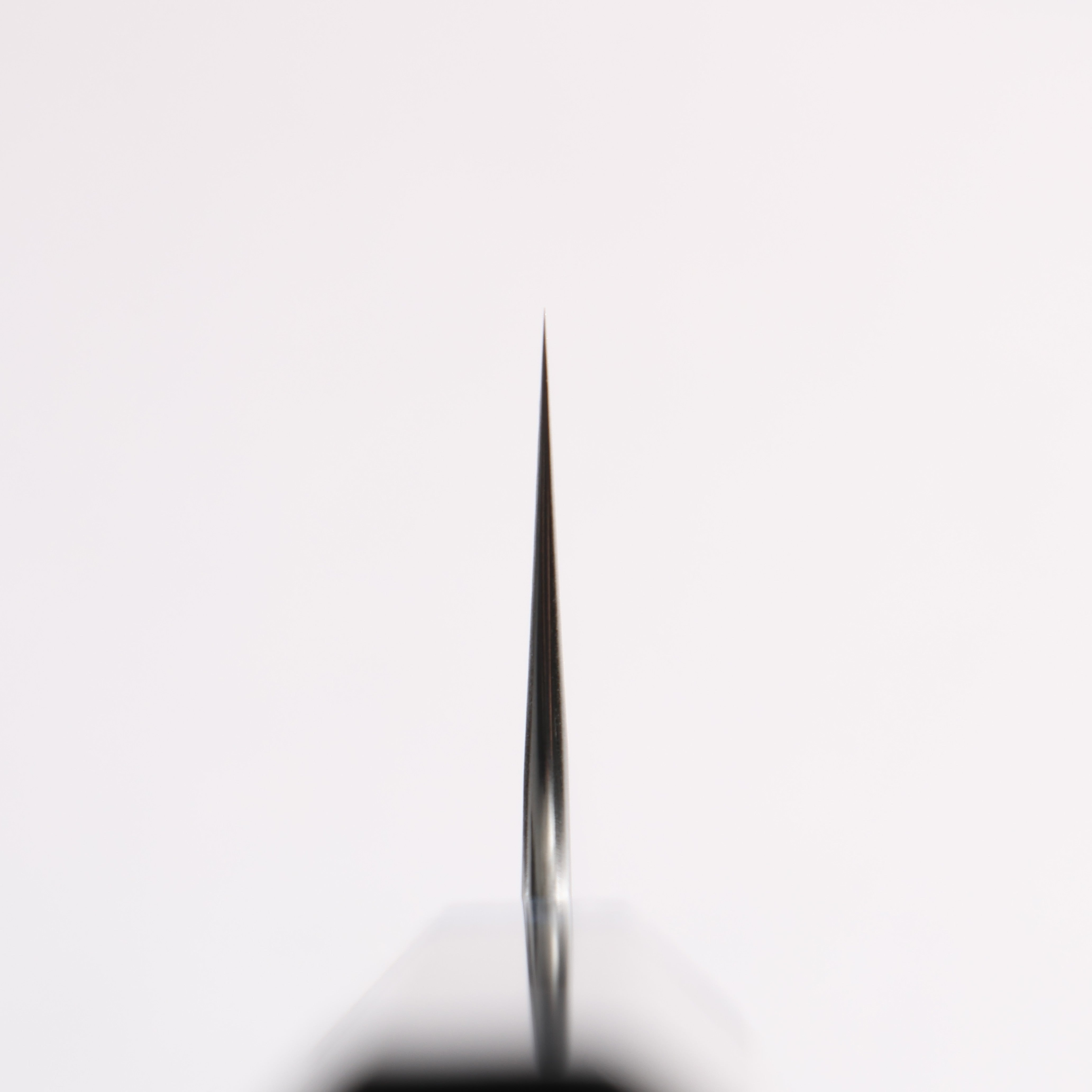 Yoshimi Kato Nami VG-XEOS Hammered Damascus Santoku 170mm Ebony (ferrule: Blue Marble Resin) Handle - Seisuke Knife