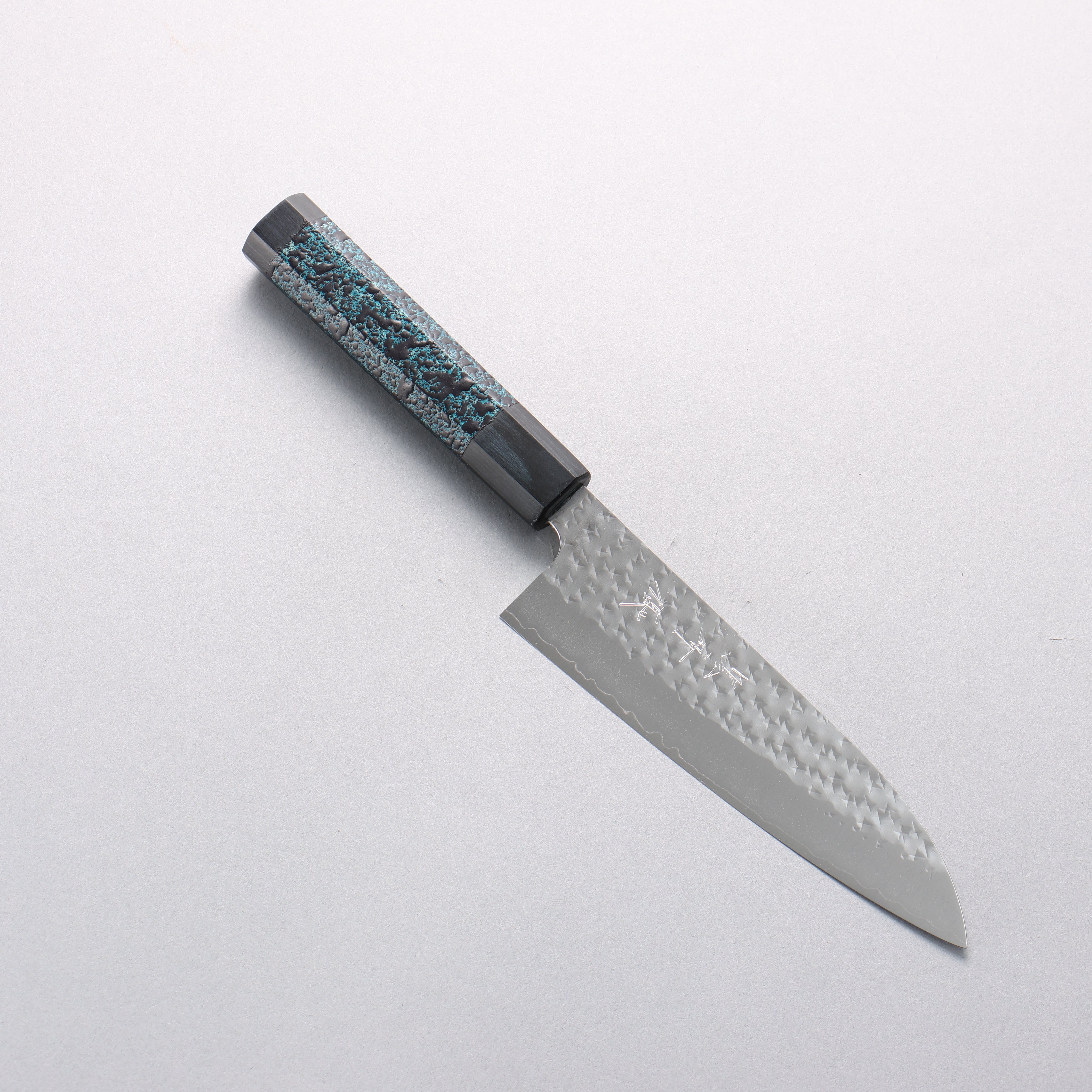 Yu Kurosaki Senko Ryu SG2 Hammered Small Santoku 150mm Indigo Lacquered (Tenmoku) Handle - Seisuke Knife
