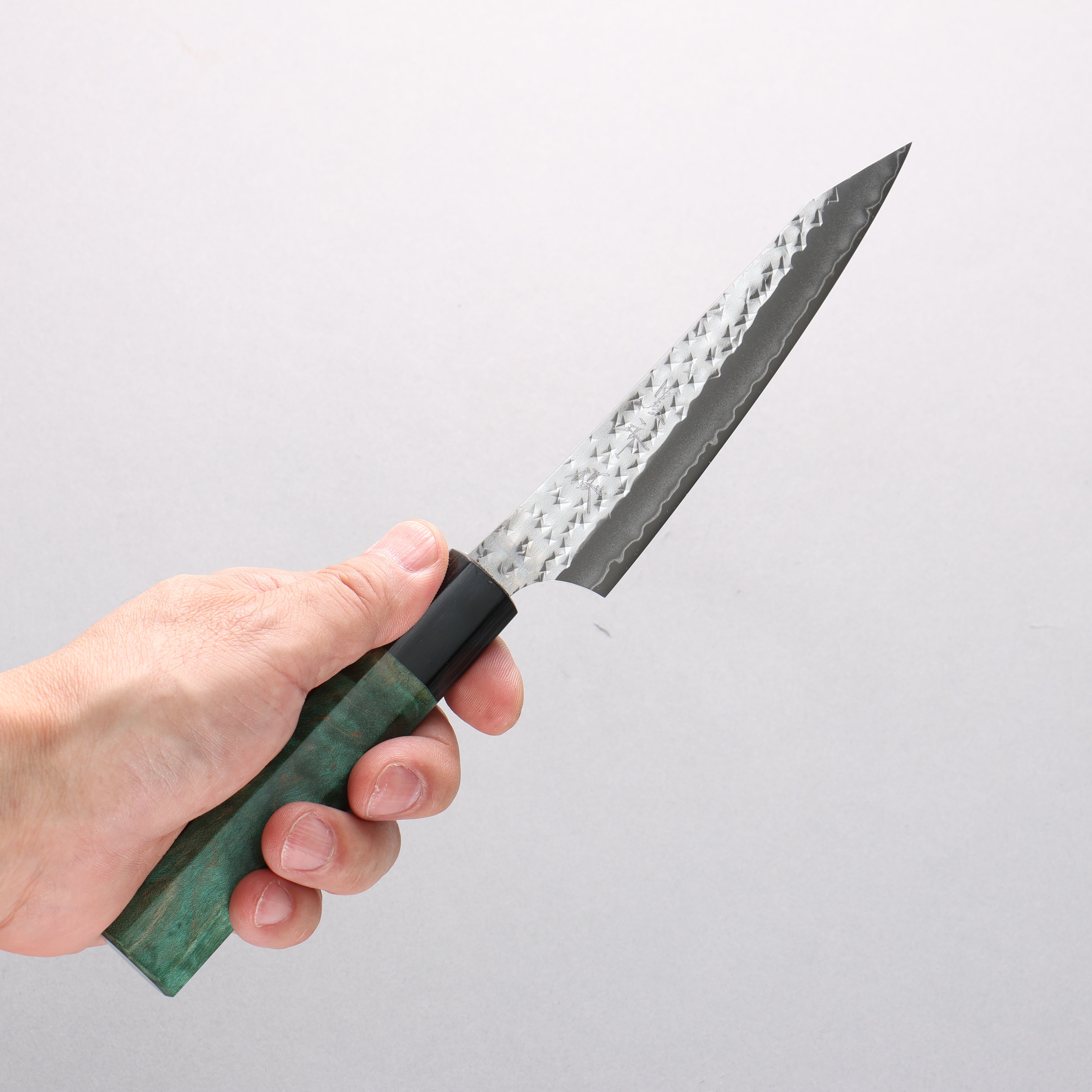 Yu Kurosaki Senko Ei SG2 Hammered Petty-Utility 130mm Green Stabilized Wood Handle - Seisuke Knife