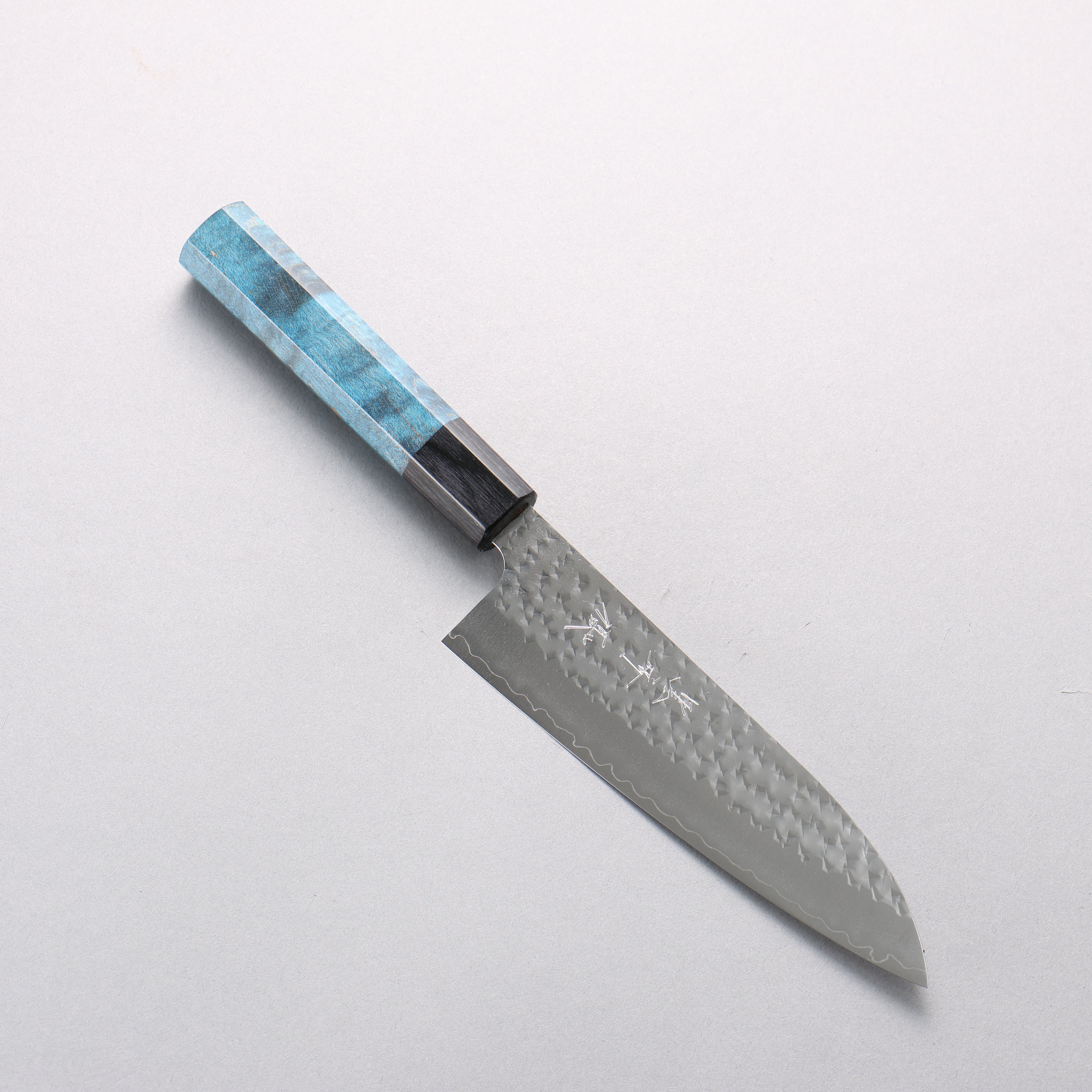 Yu Kurosaki Senko Ryu SG2 Hammered Small Santoku 150mm Blue Stabilized Wood Handle - Seisuke Knife