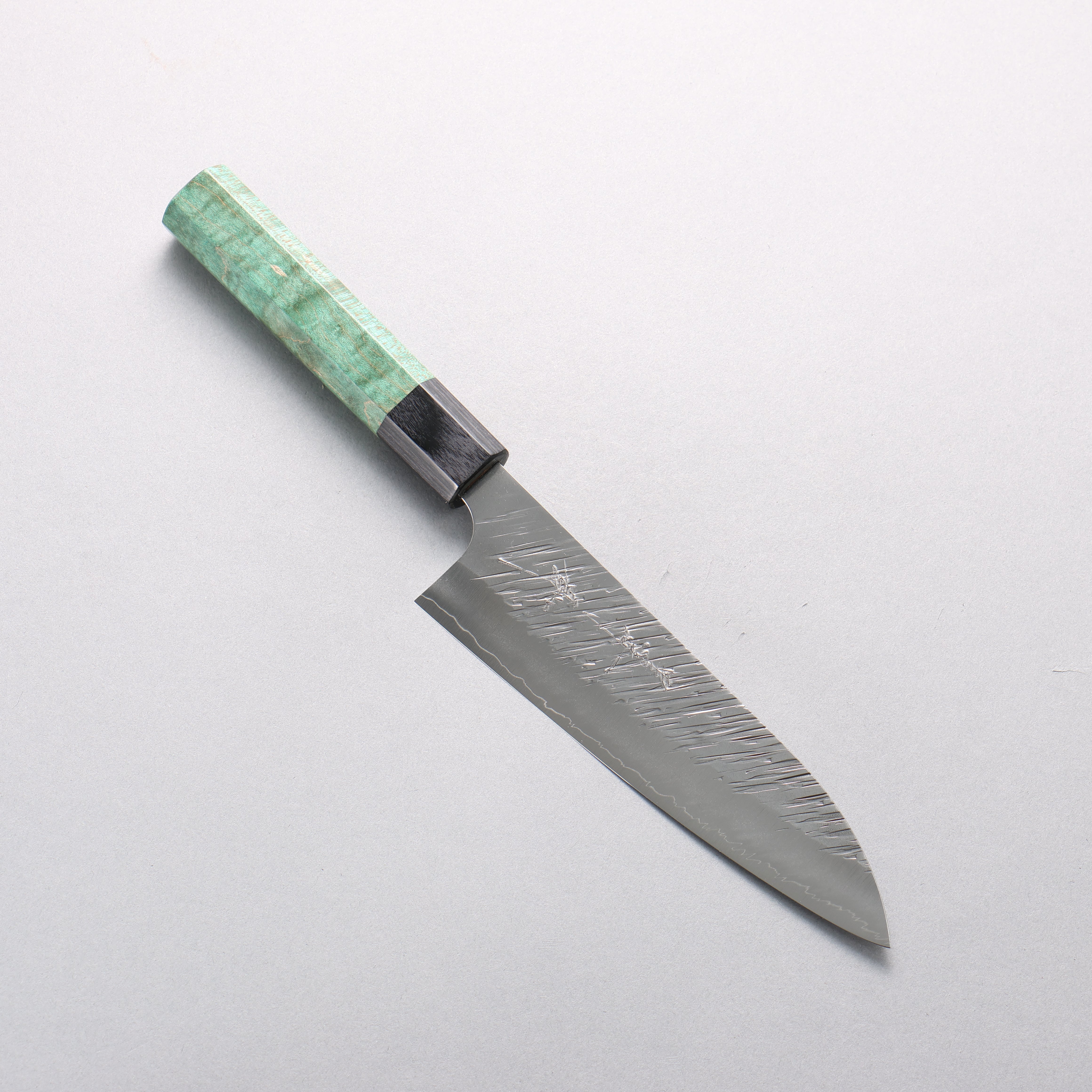 Yu Kurosaki Fujin SG2 Hammered Small Santoku 150mm Green Stabilized Wood Handle - Seisuke Knife
