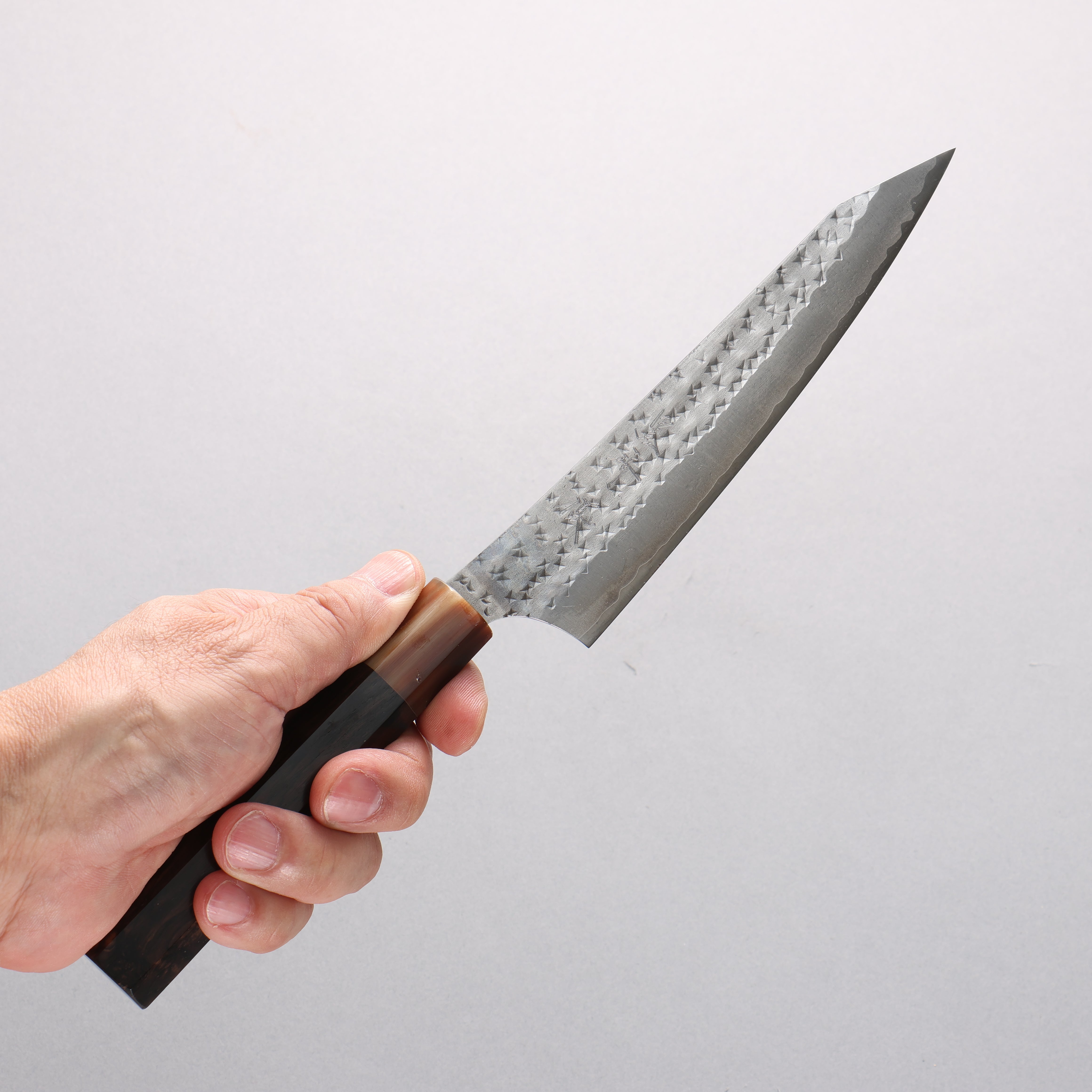 Yu Kurosaki Senko Ei Blue Super Hammered Black Petty-Utility 150mm Ebony Wood & White Water Buffalo Horn Handle - Seisuke Knife
