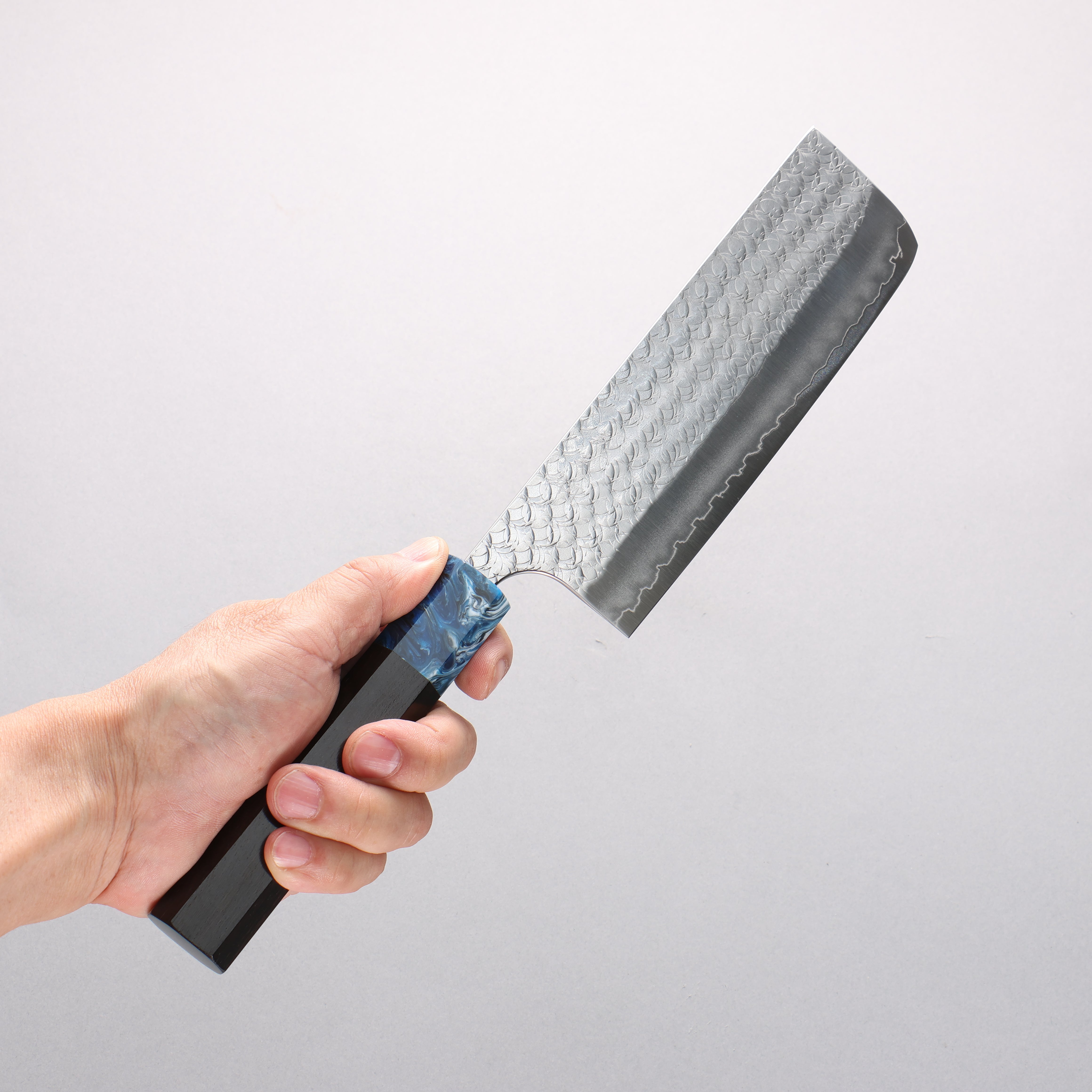 Yoshimi Kato Minamo SG2 Hammered Nakiri 165mm Ebony & Blue Marble Resin Handle - Seisuke Knife