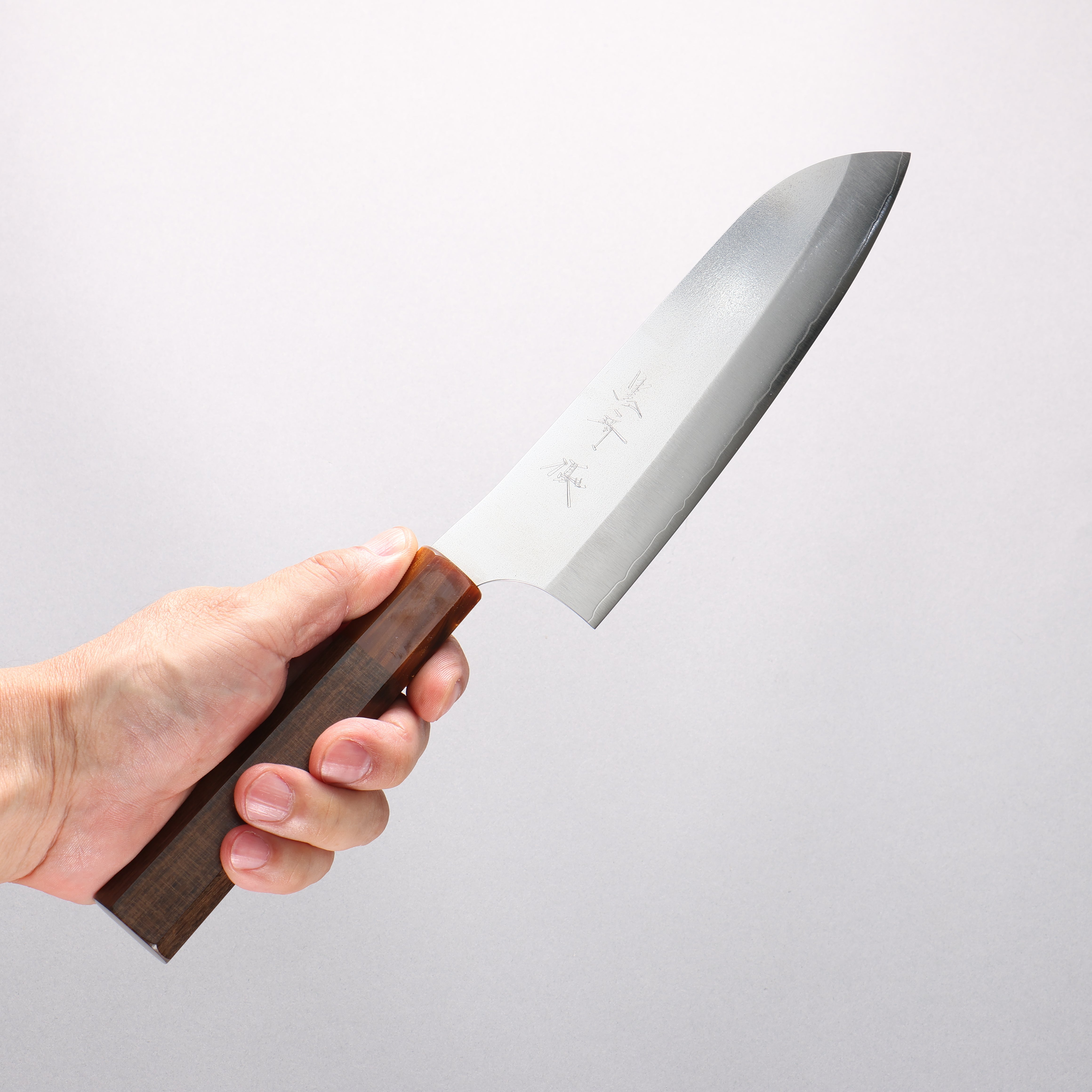 Yu Kurosaki New Gekko VG-XEOS Santoku 170mm Sandalwood (ferrule:Acrylic) Handle - Seisuke Knife
