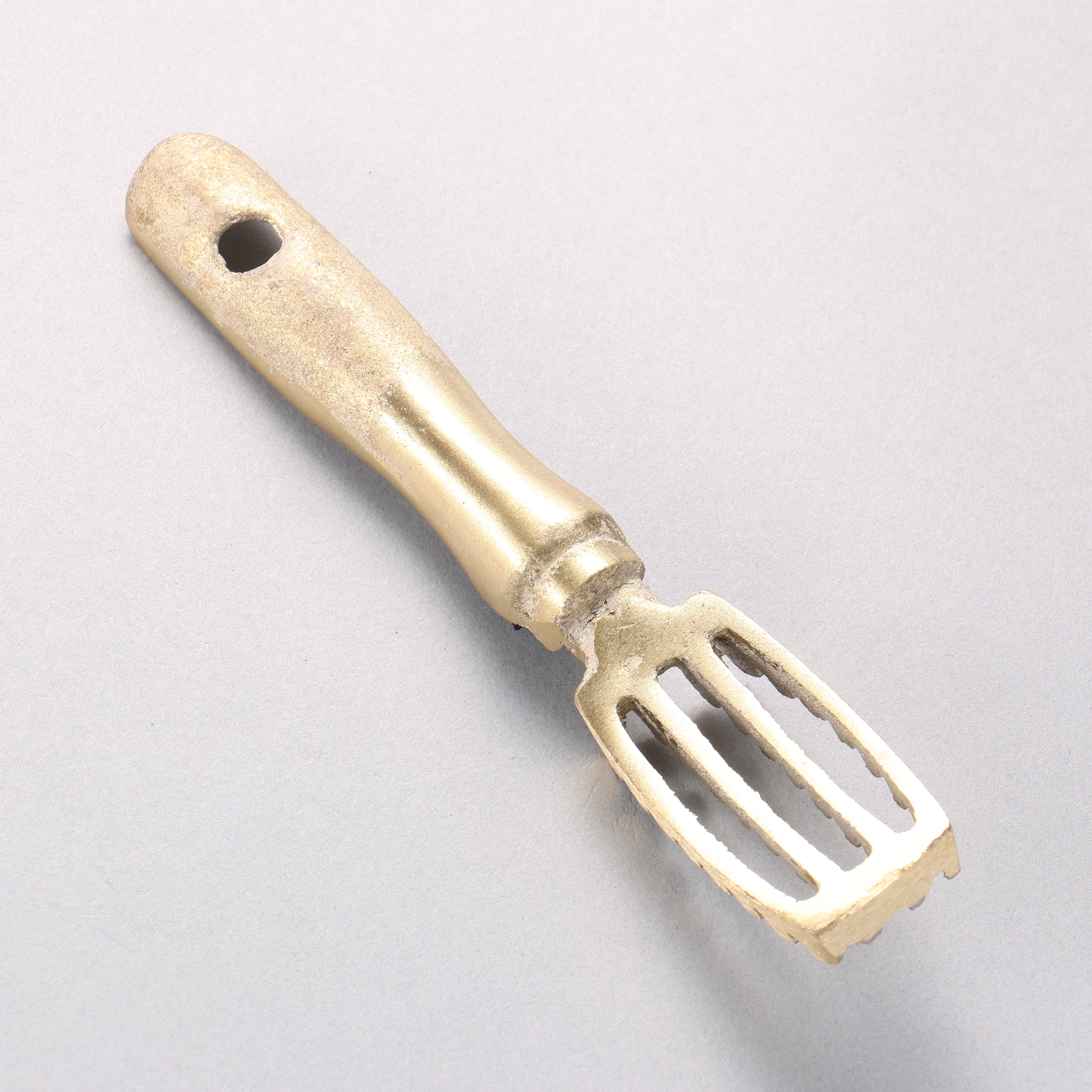 Sakai Takayuki Fish Scaler 180mm - Seisuke Knife