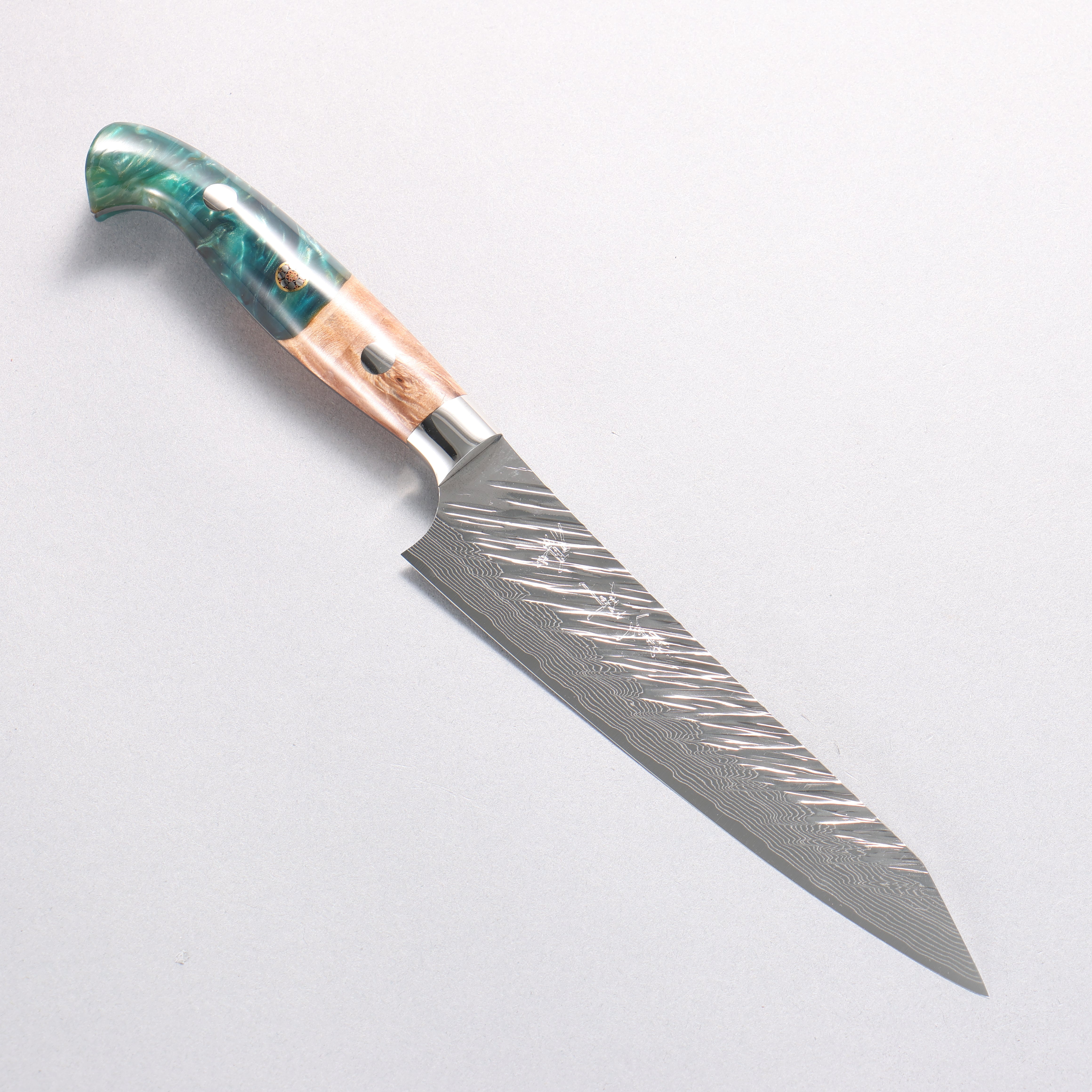 Yu Kurosaki Fujin SG2 Hammered Damascus Kiritsuke Petty-Utility 150mm Green and Wood Pattern Acrylic Handle with Sheath - Seisuke Knife