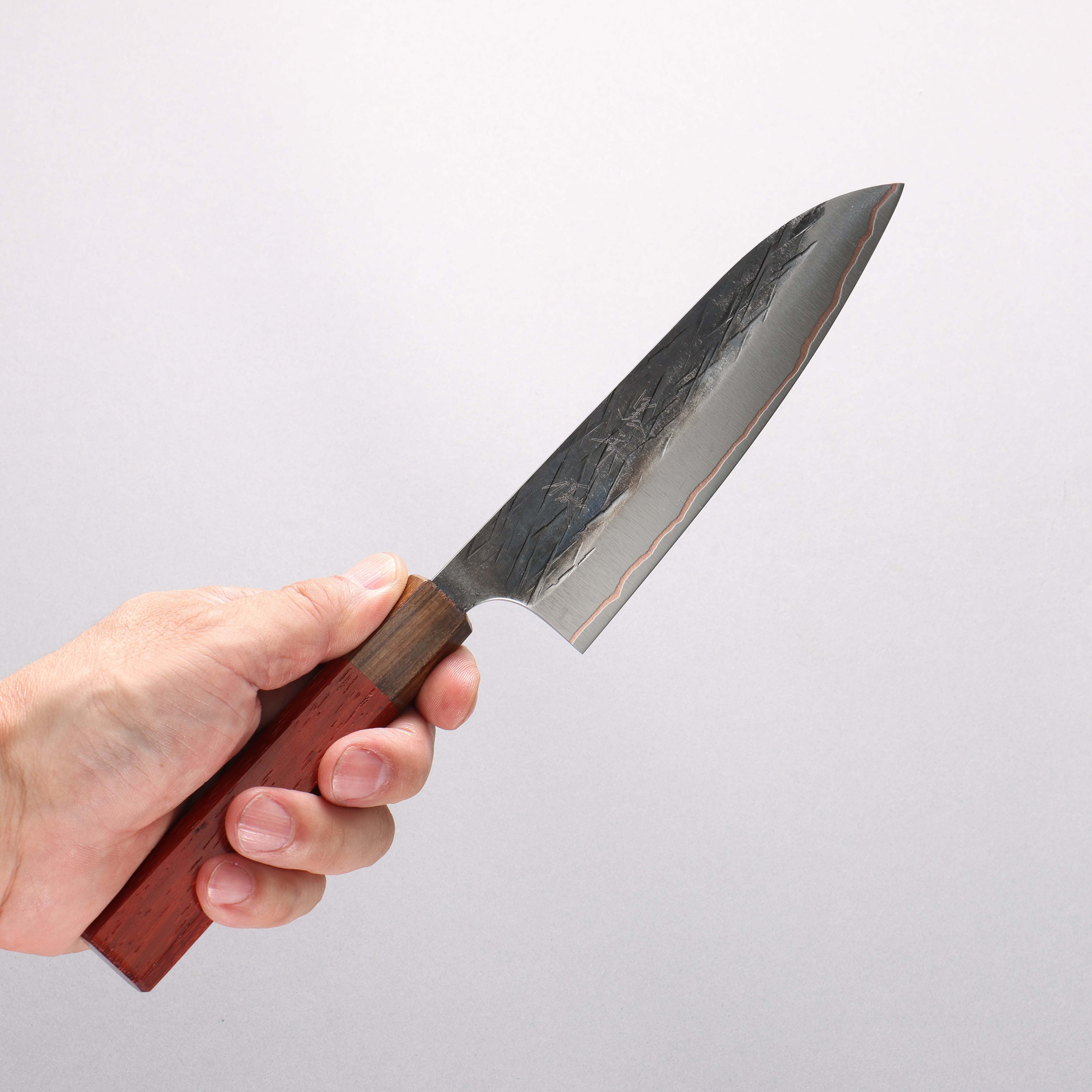 Yu Kurosaki Juhyo V-Toku2 Hammered Black Finished Small Santoku 150mm Padoauk Handle - Seisuke Knife