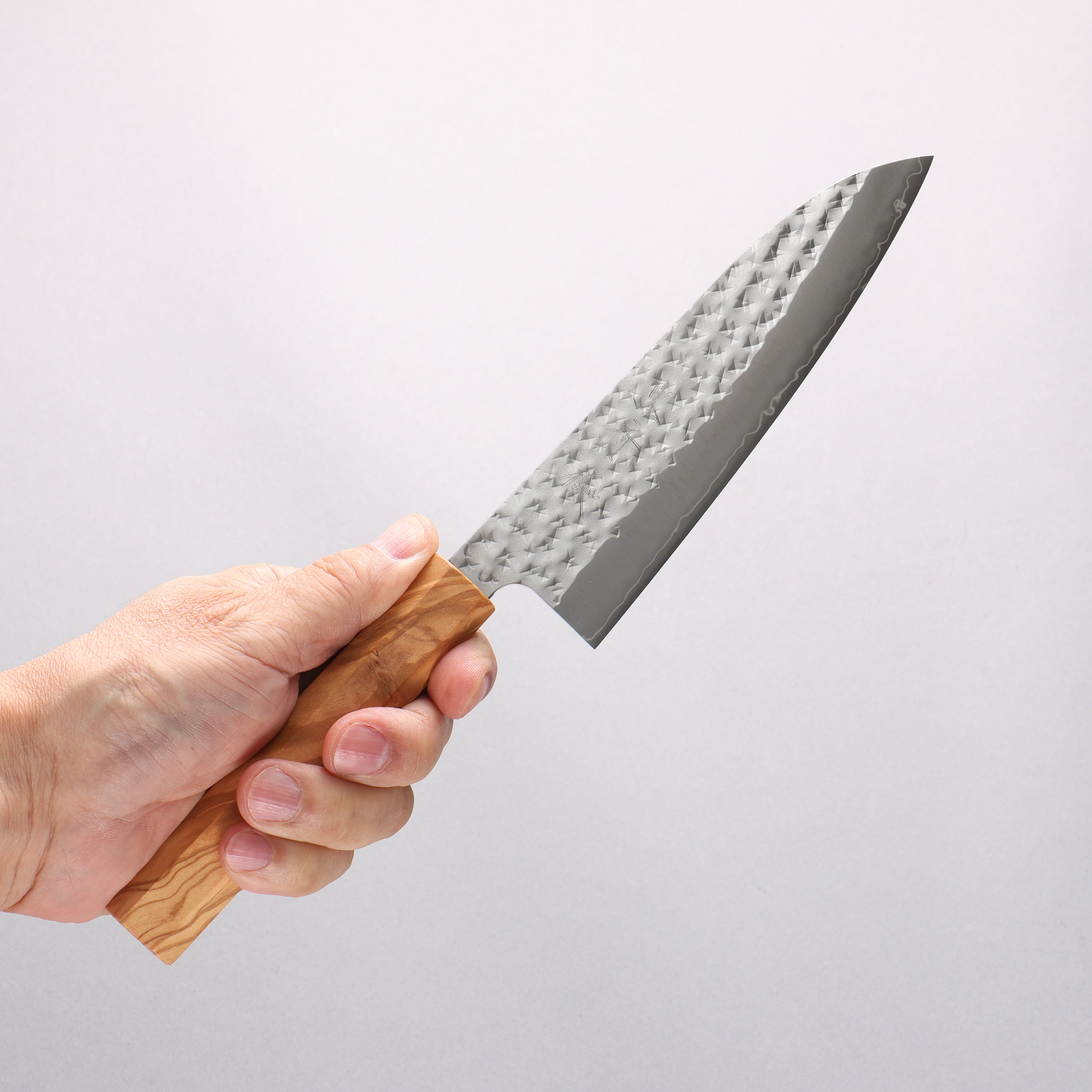 Yu Kurosaki Senko Ryu SG2 Hammered Small Santoku 150mm Olive tree Handle - Seisuke Knife