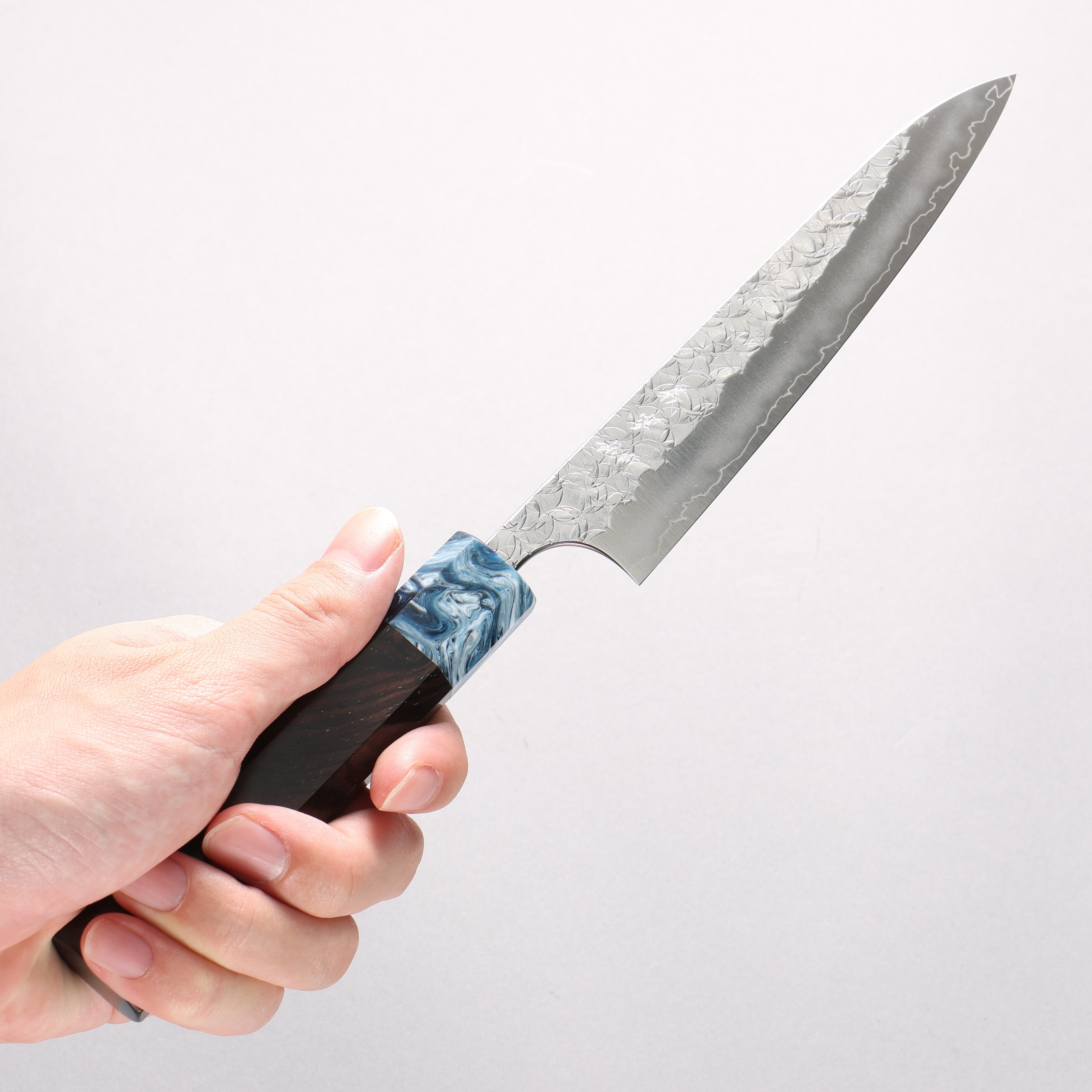 Yoshimi Kato Minamo SG2 Hammered Petty-Utility 150mm Ebony (ferrule: Blue Marble Resin) Handle - Seisuke Knife
